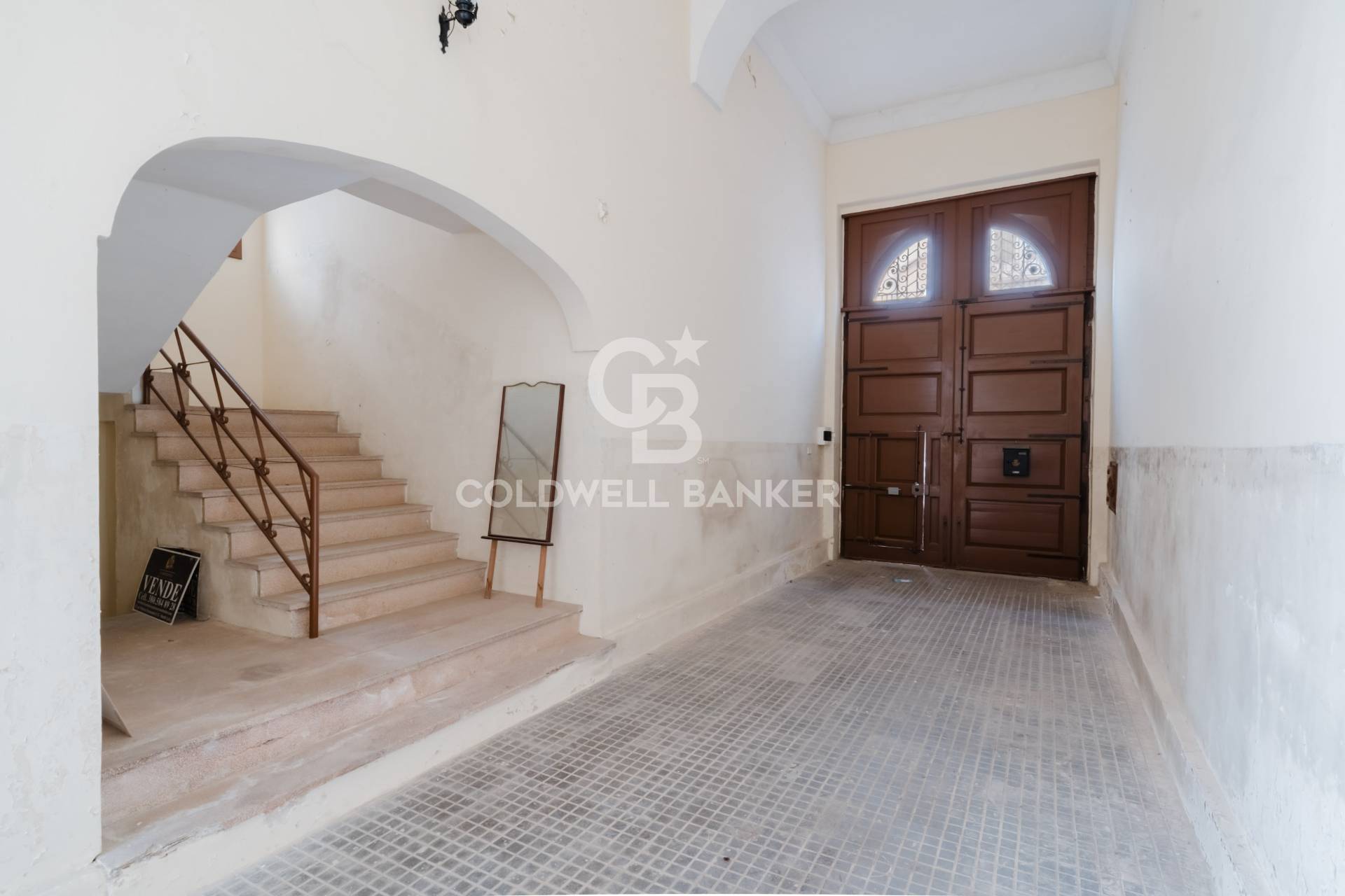 Palazzo in vendita a Nard