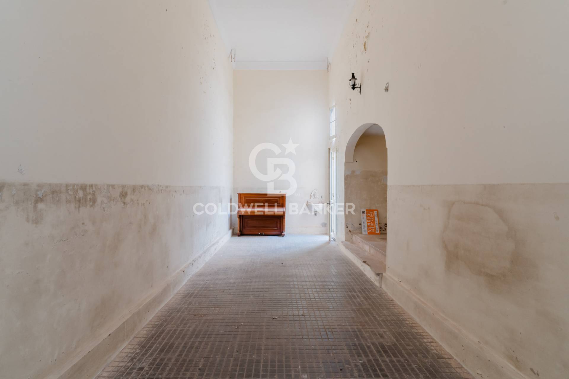 Palazzo in vendita a Nard