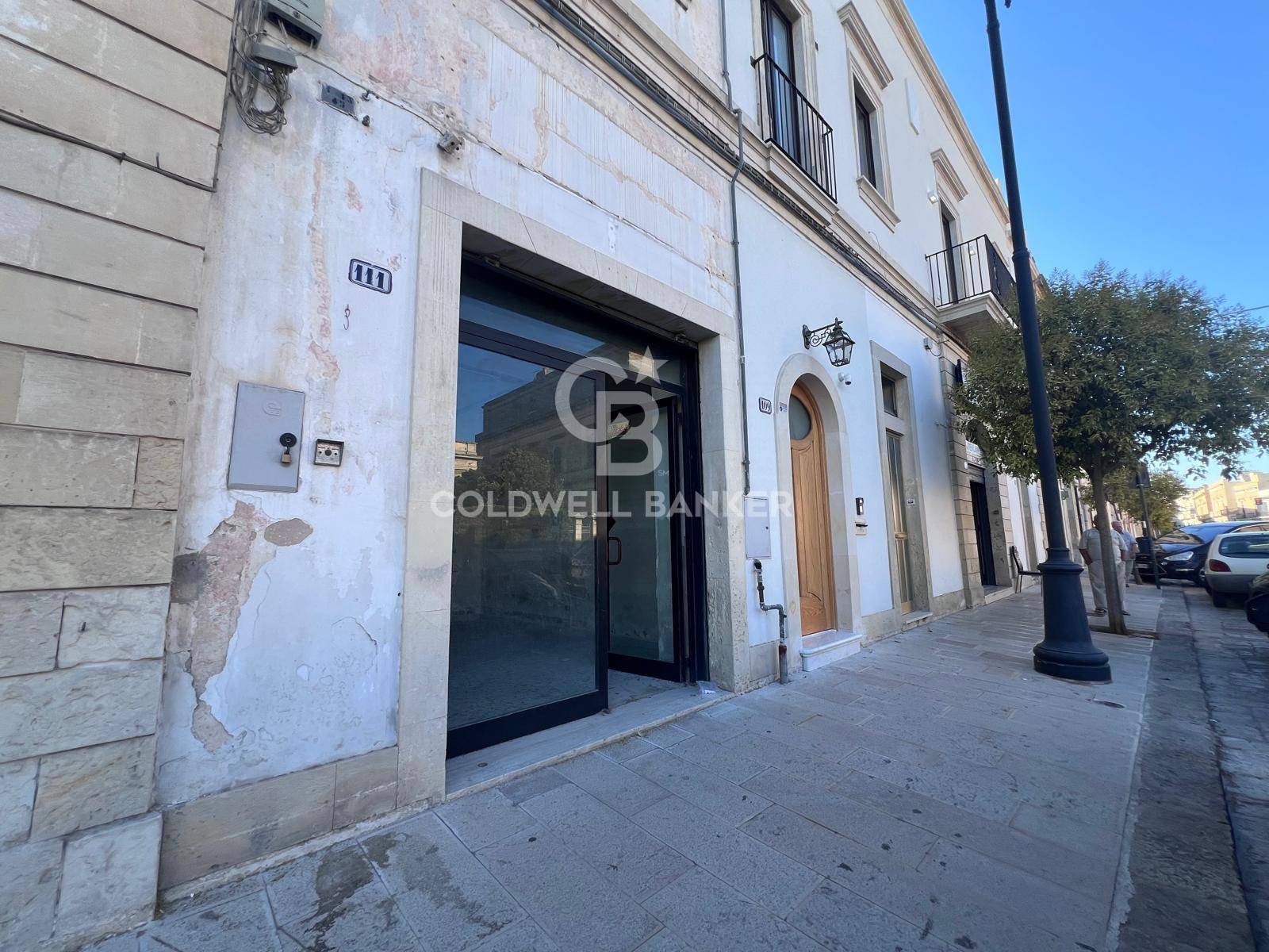 Locale commerciale in affitto a Galatina