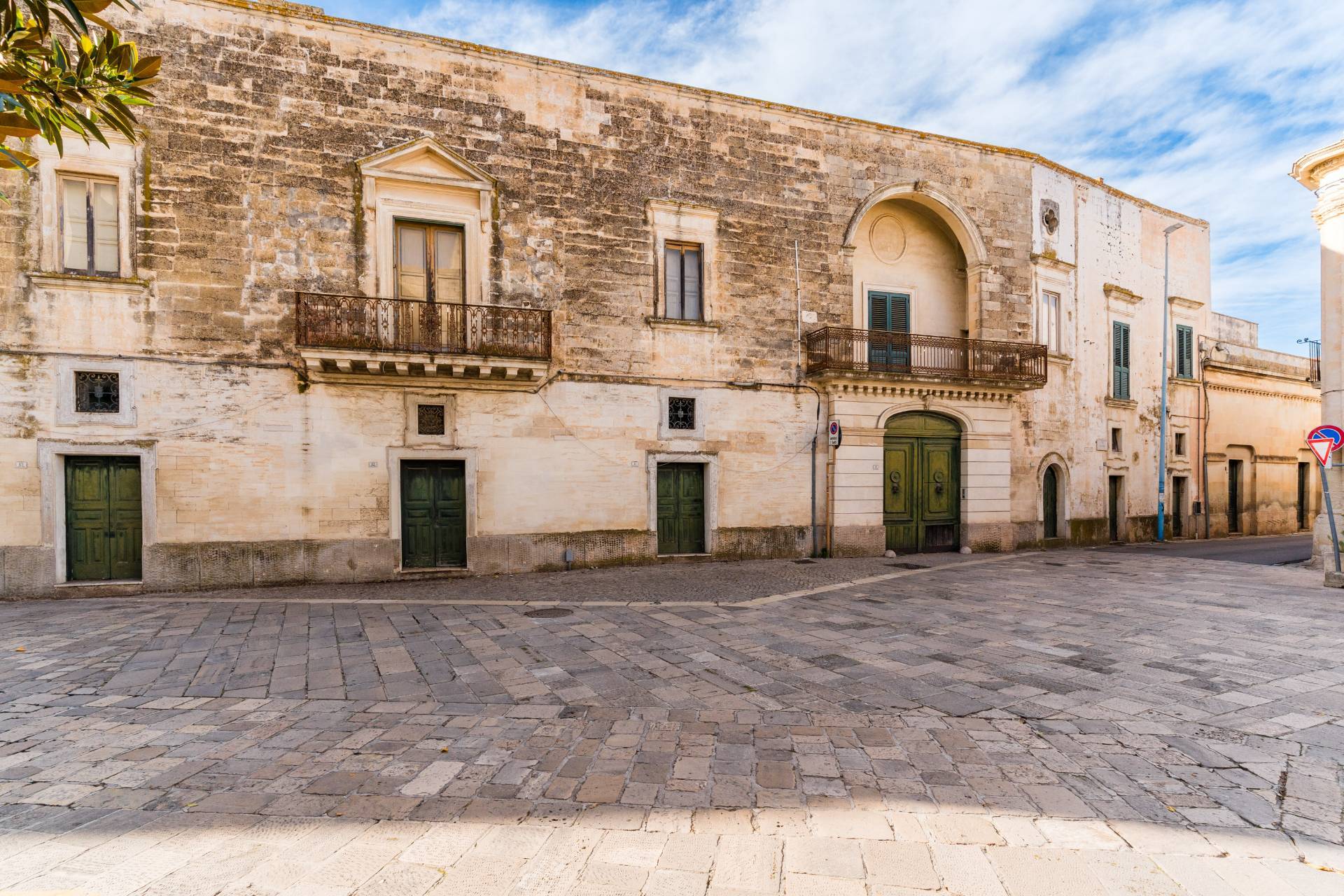 Palazzo in vendita a Sogliano Cavour