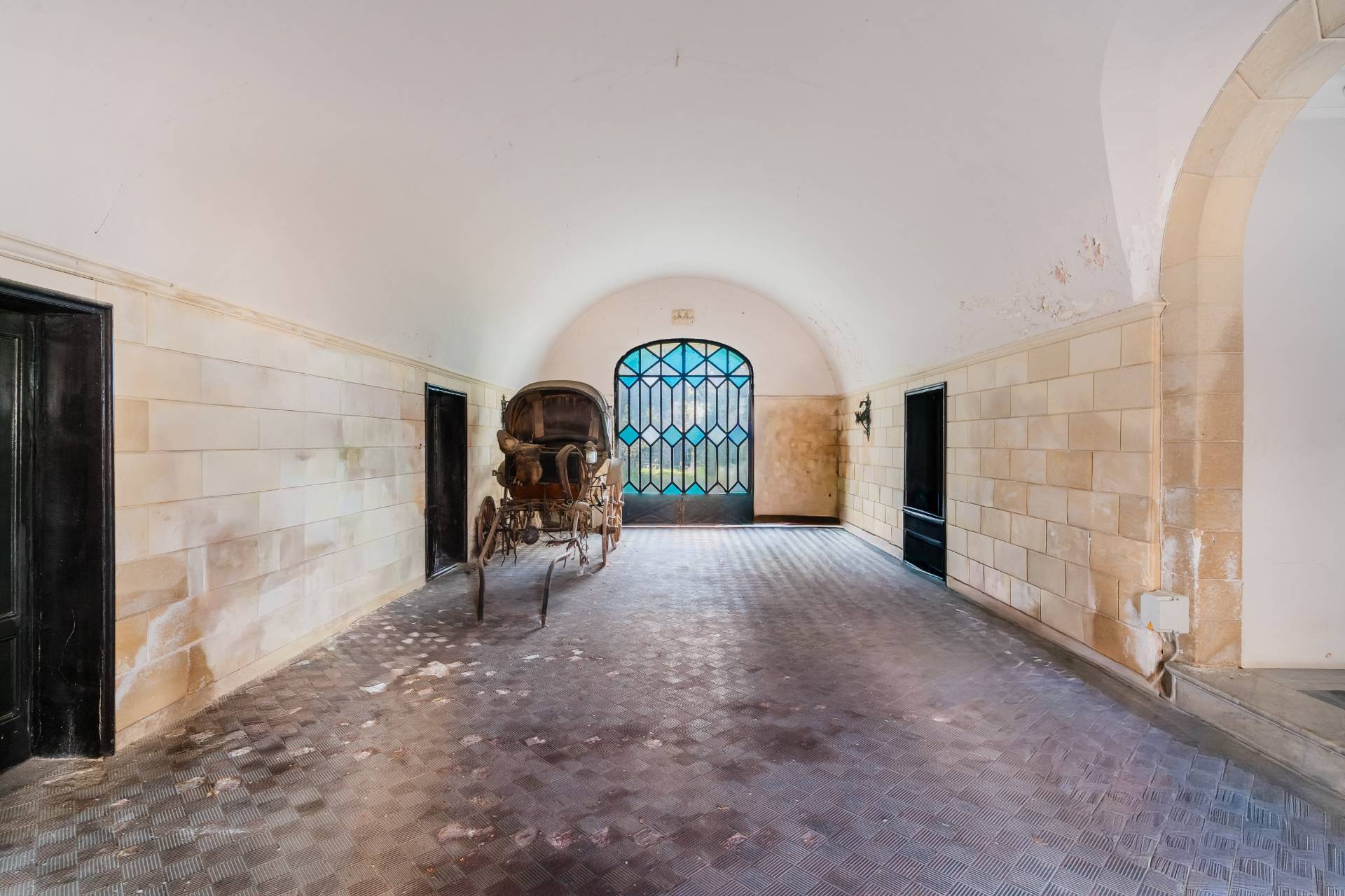 Palazzo in vendita a Sogliano Cavour