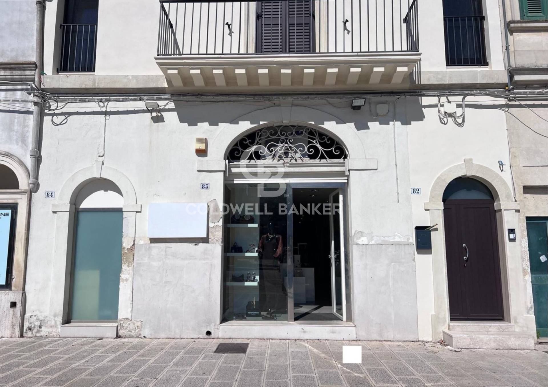 Locale commerciale in affitto a Galatina