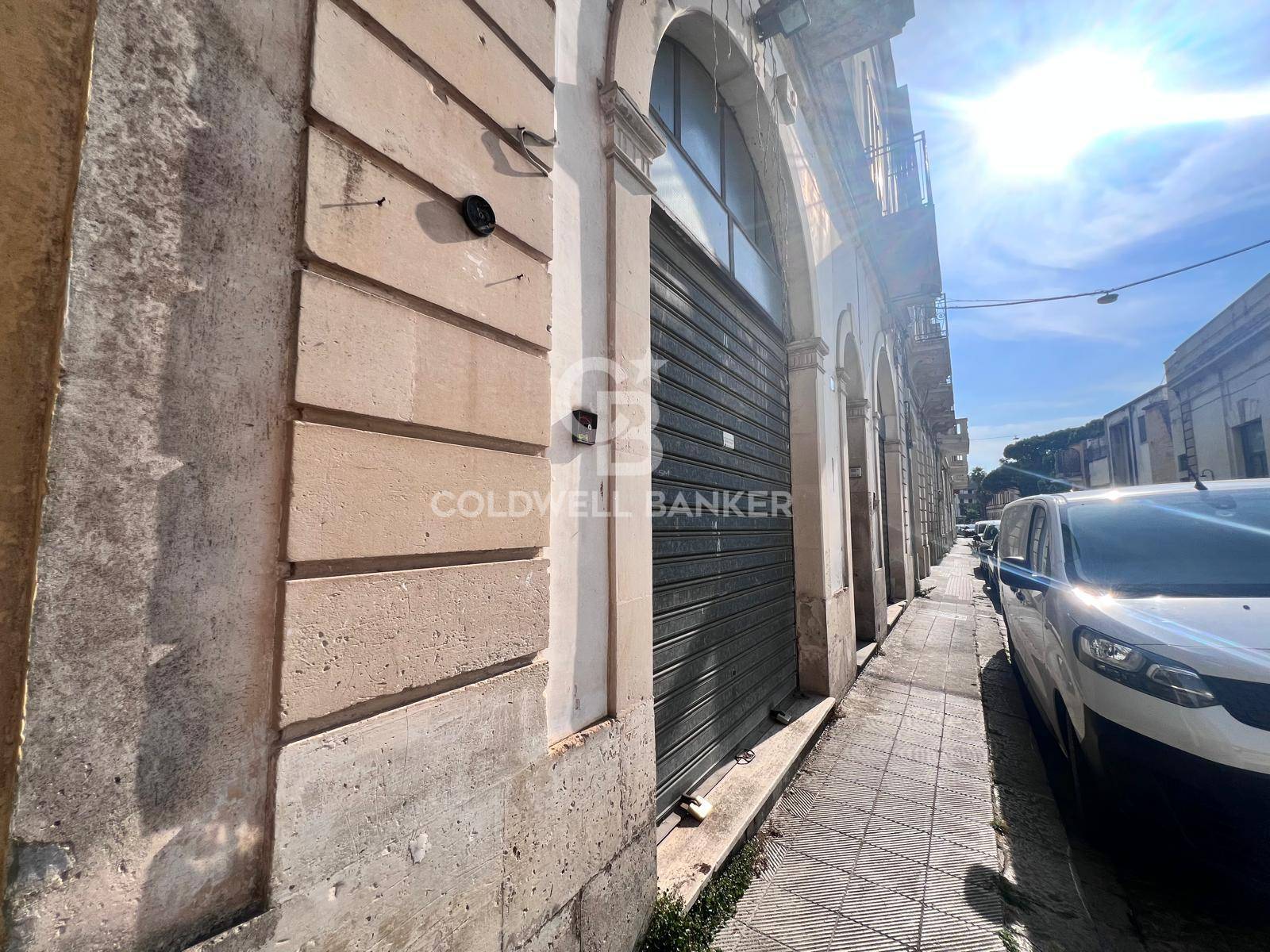 Locale commerciale in vendita a Galatina