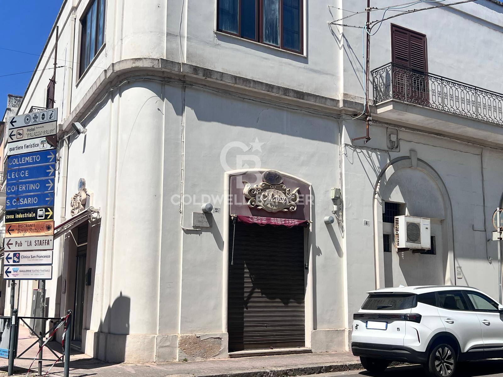 Locale commerciale in affitto a Galatina