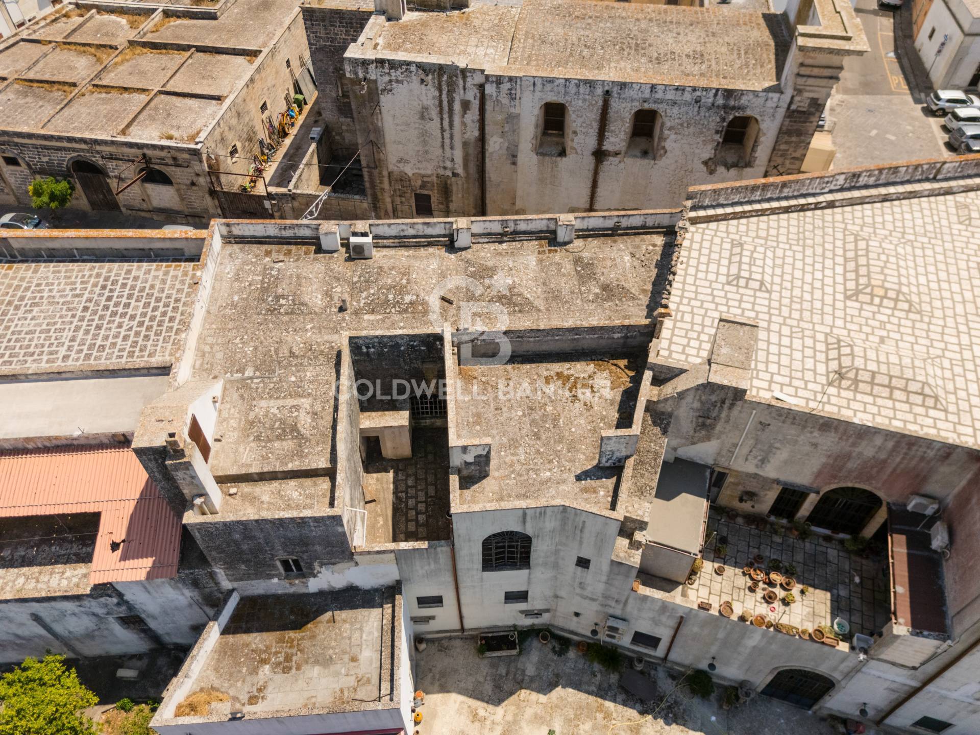 Stabile / Palazzo in vendita a Sogliano Cavour