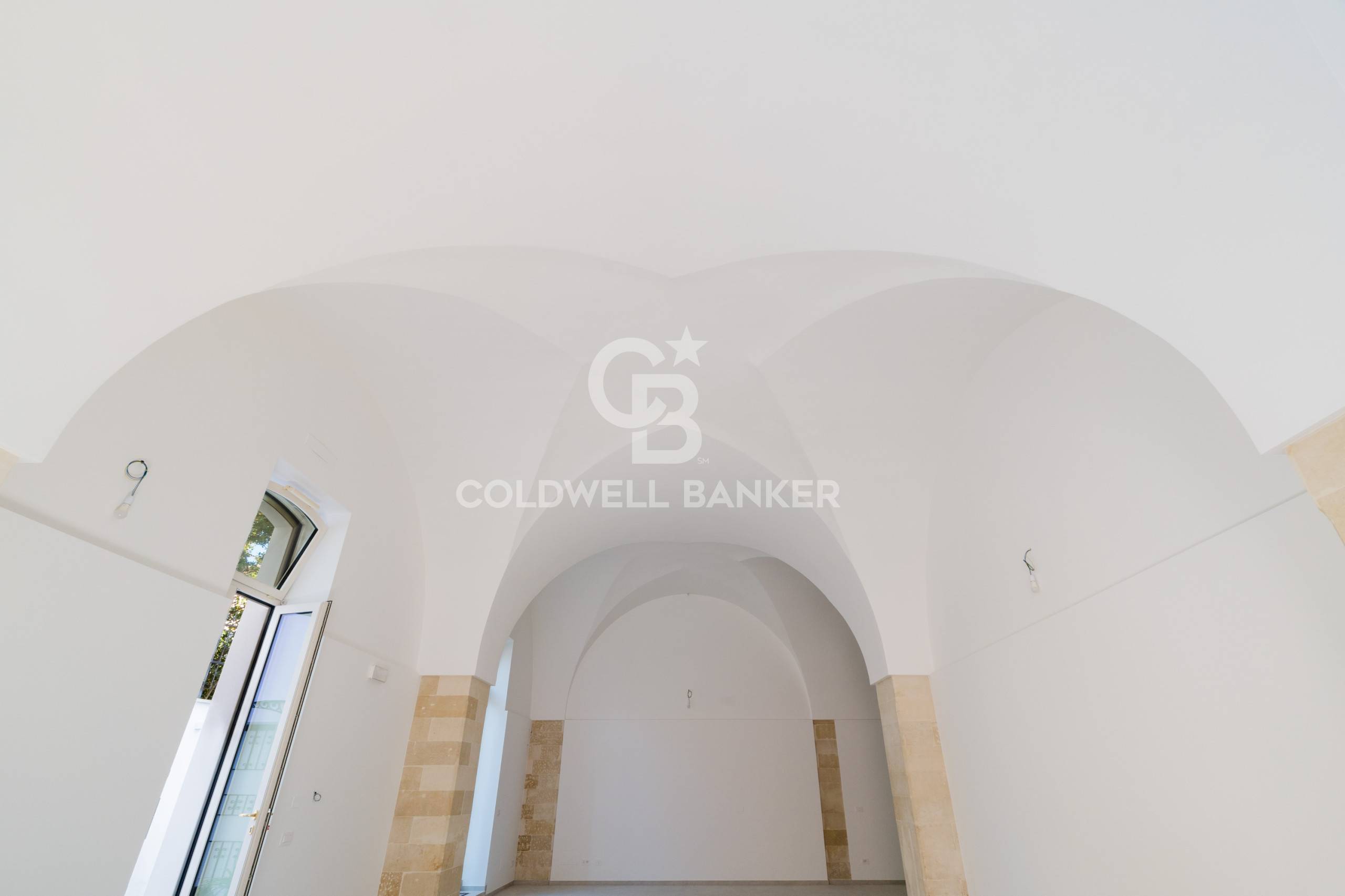 Locale commerciale in affitto a Galatina