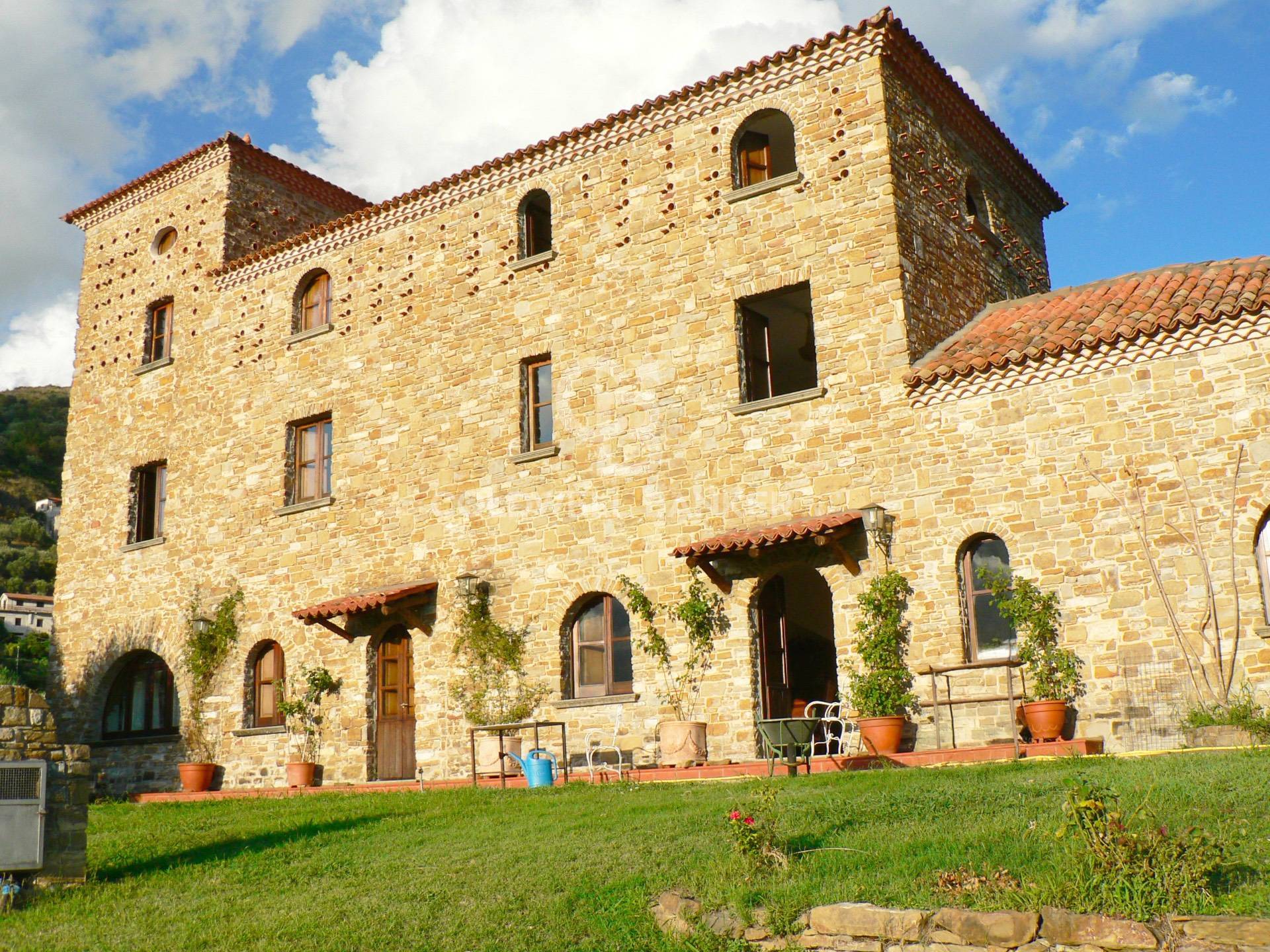 Rustico/Casale/Corte in vendita a Montecorice, Fornelli