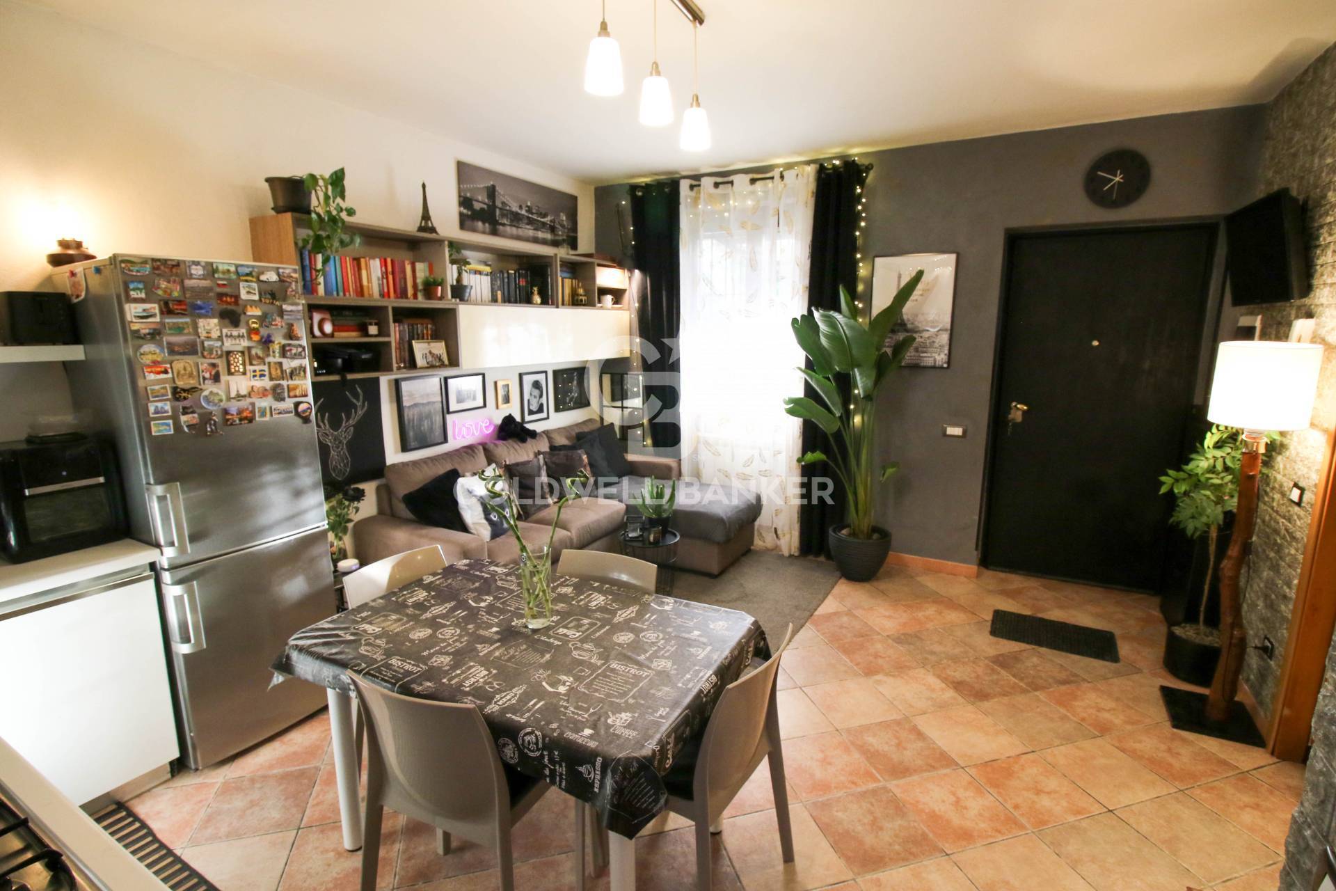 Casa a schiera in vendita a Mezzanino