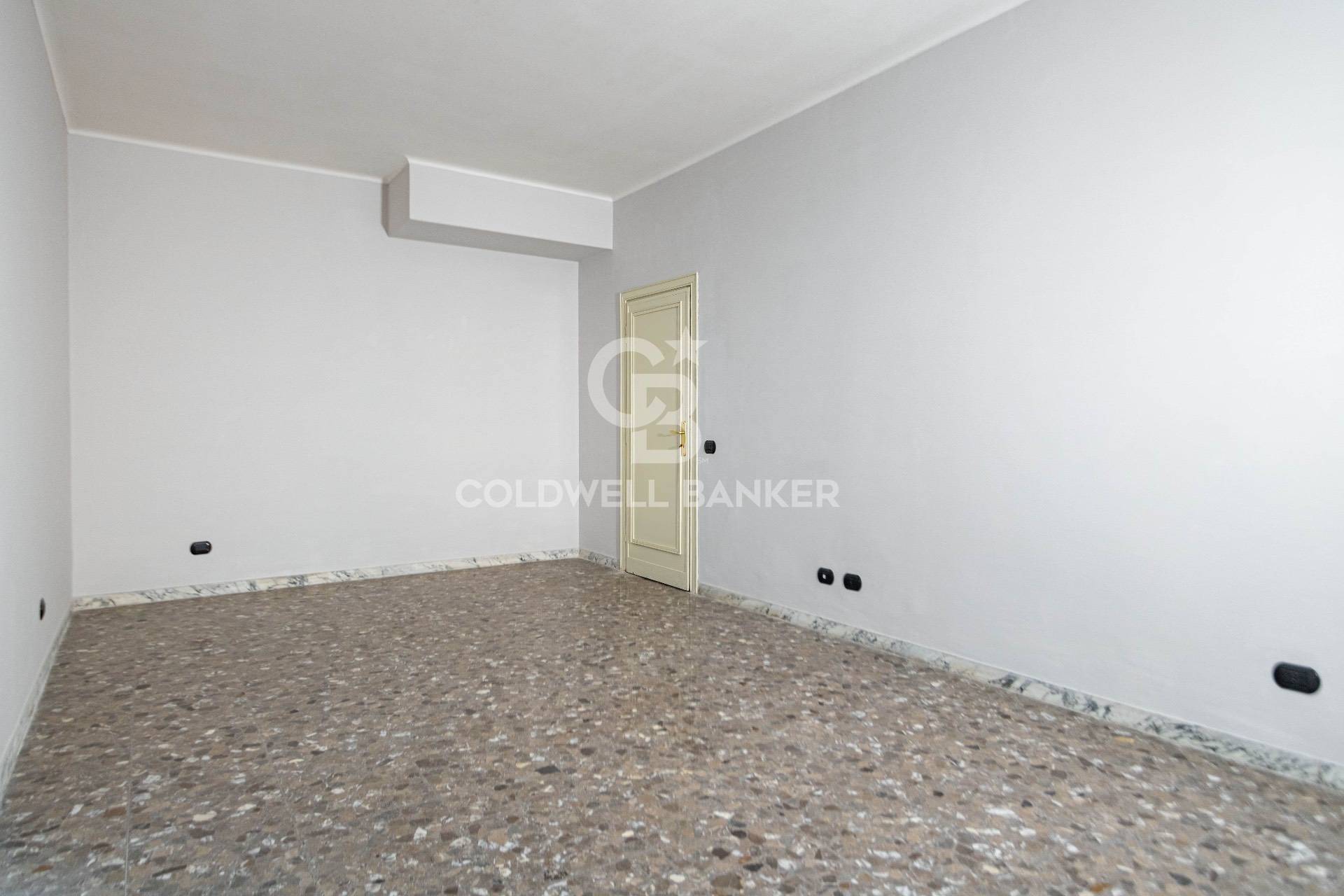 Ufficio in vendita a Roma, Marconi