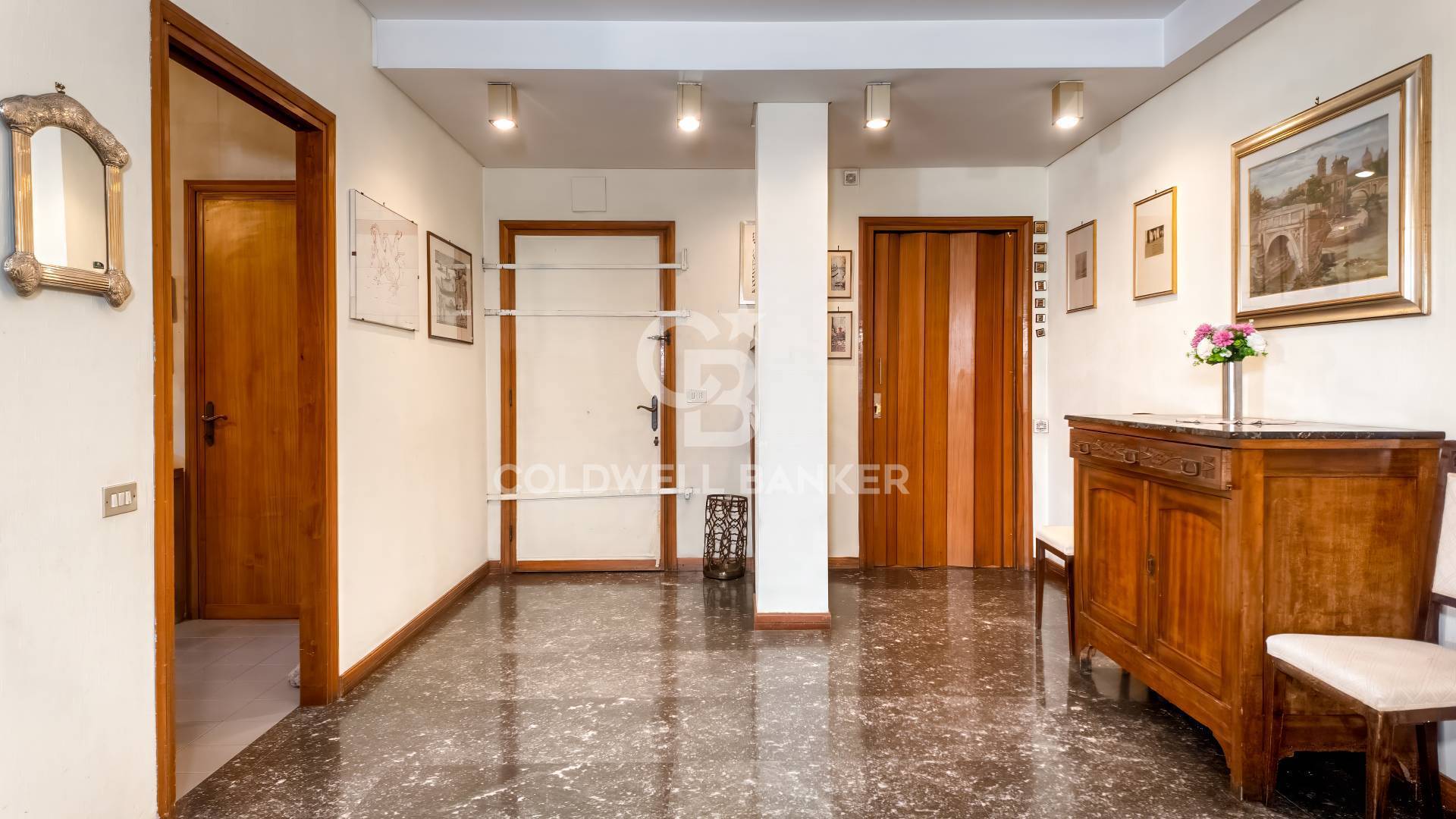 Appartamento in vendita a Roma, EUR