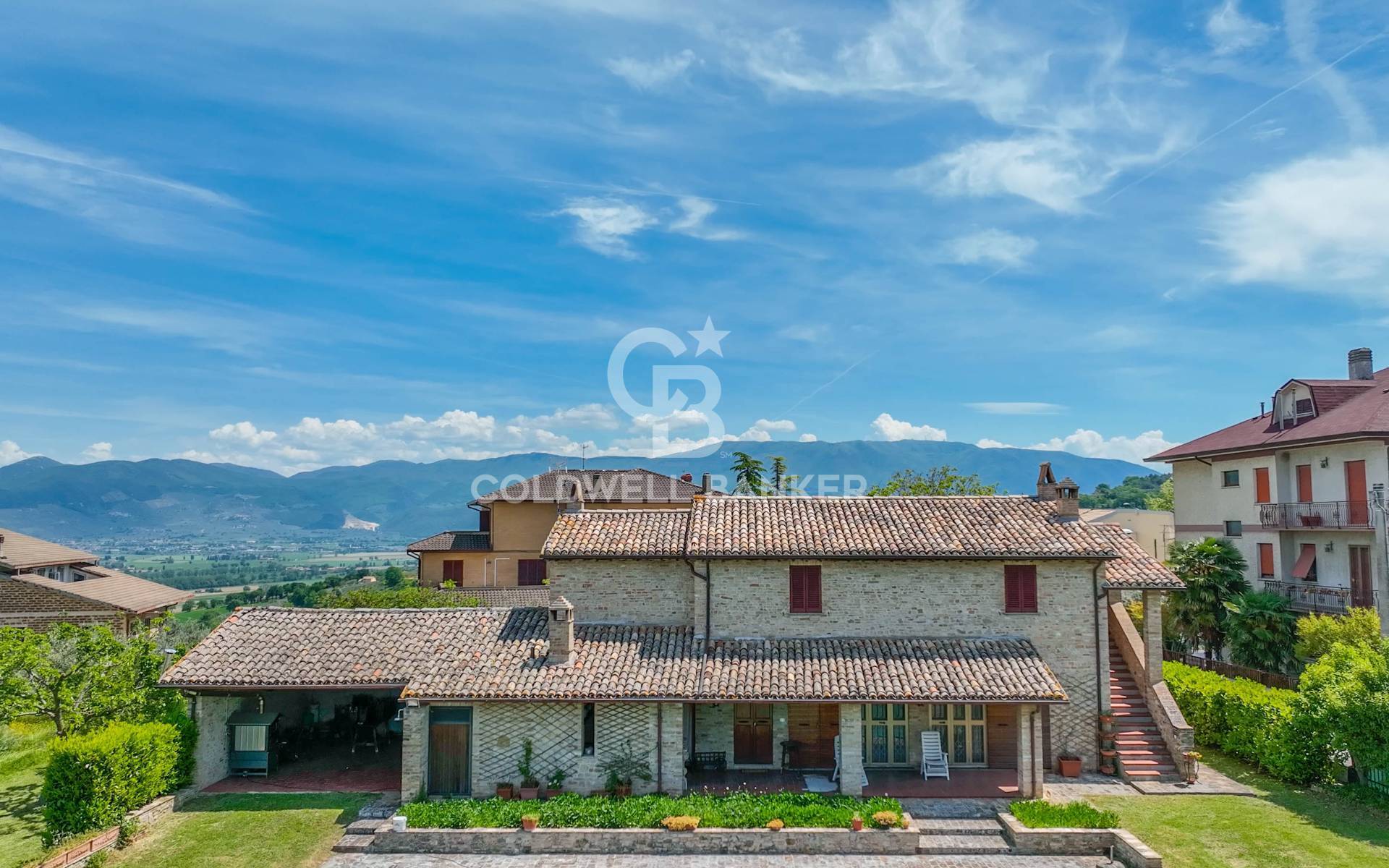 Villa in vendita a Montefalco, Monte Pennino