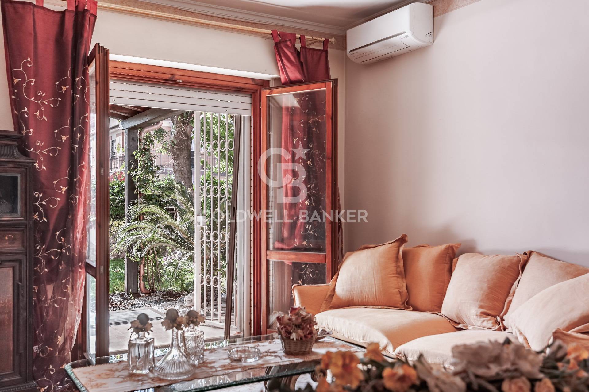 Villa trifamiliare in affitto a Ciampino