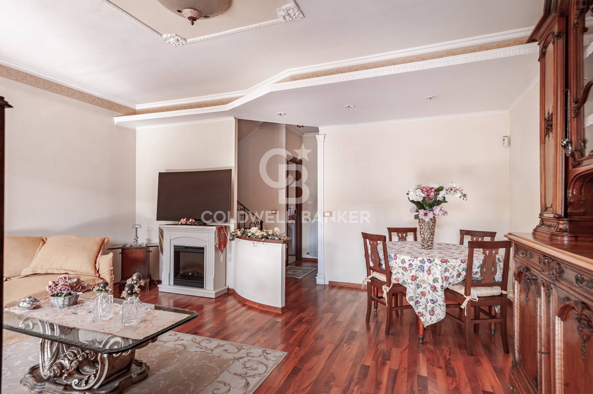 Villa trifamiliare in affitto a Ciampino