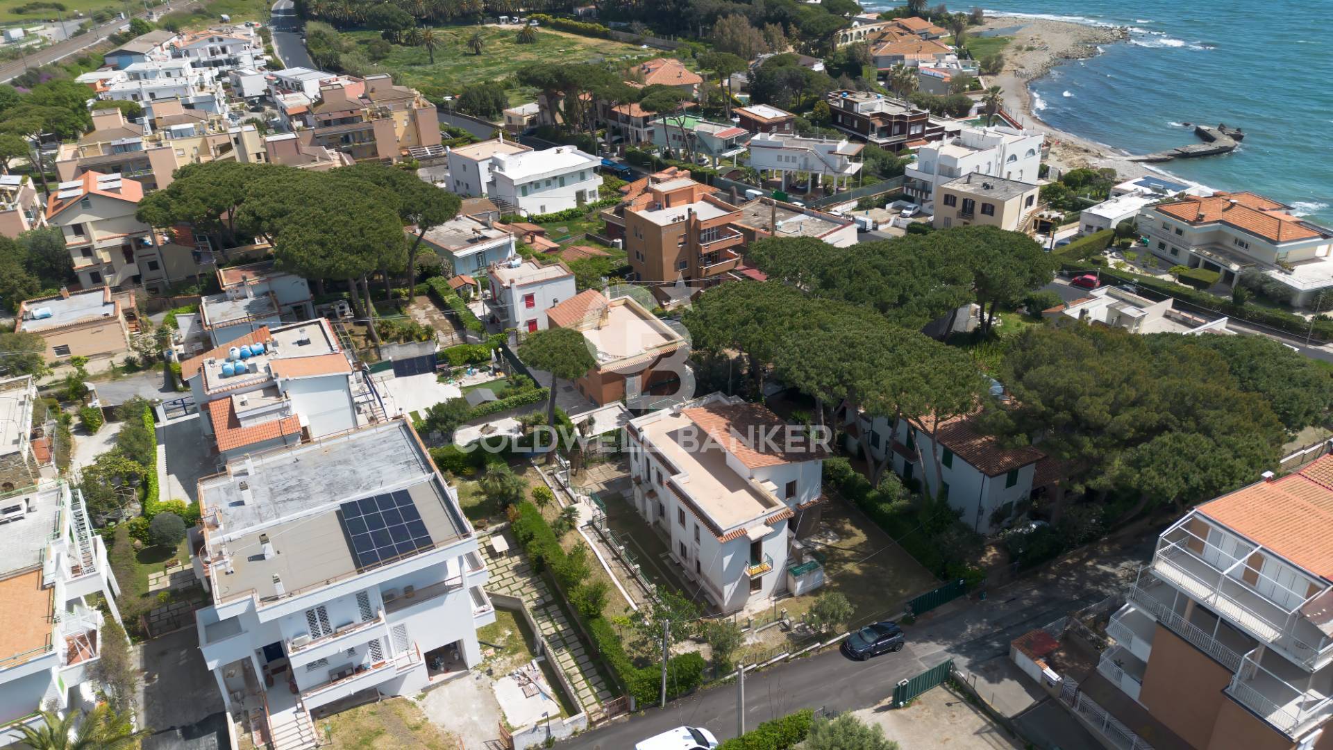 Villa bifamiliare in vendita a Santa Marinella