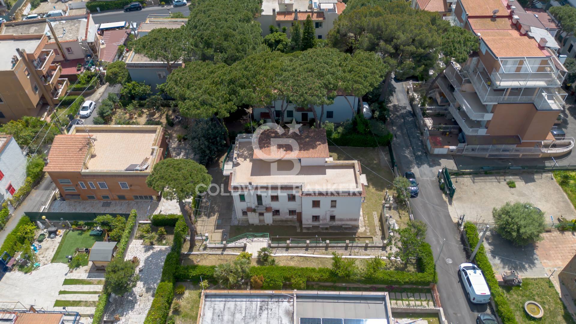 Villa bifamiliare in vendita a Santa Marinella