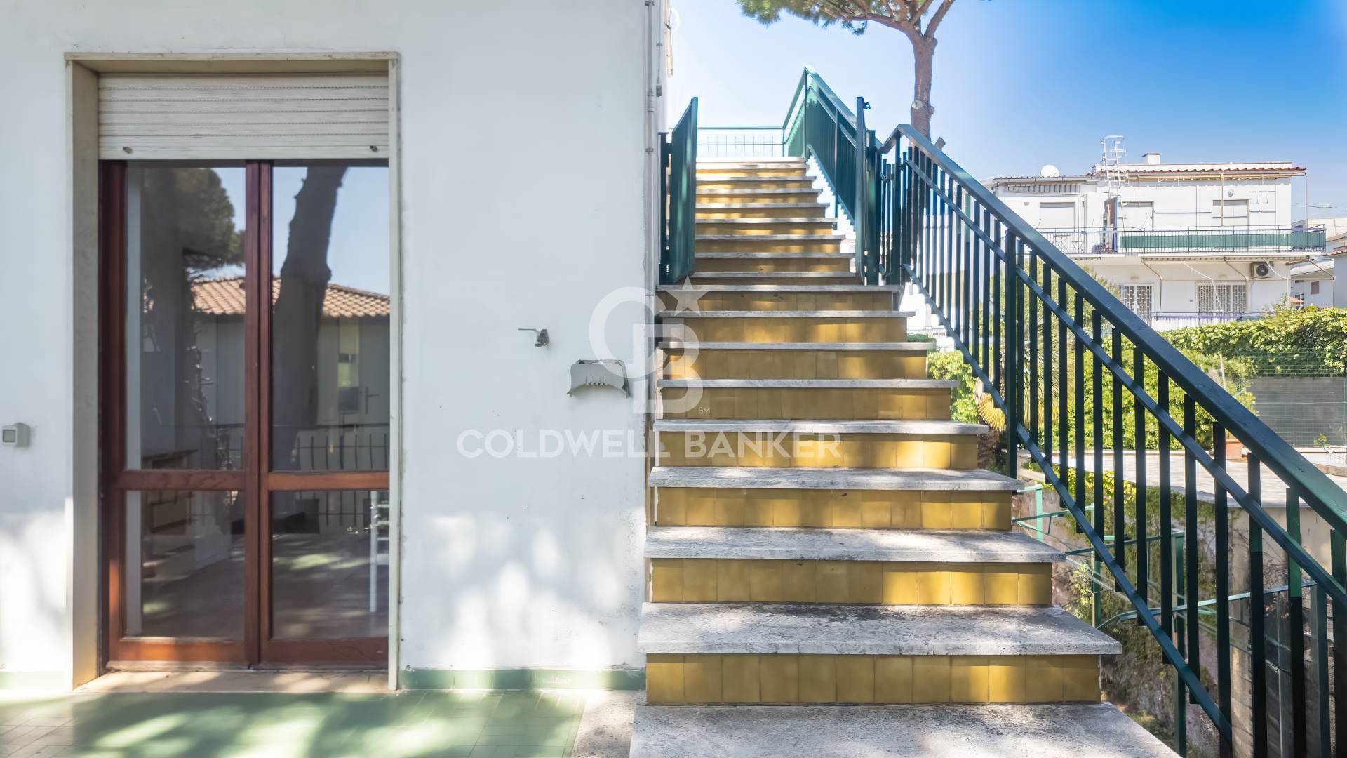 Villa bifamiliare in vendita a Santa Marinella