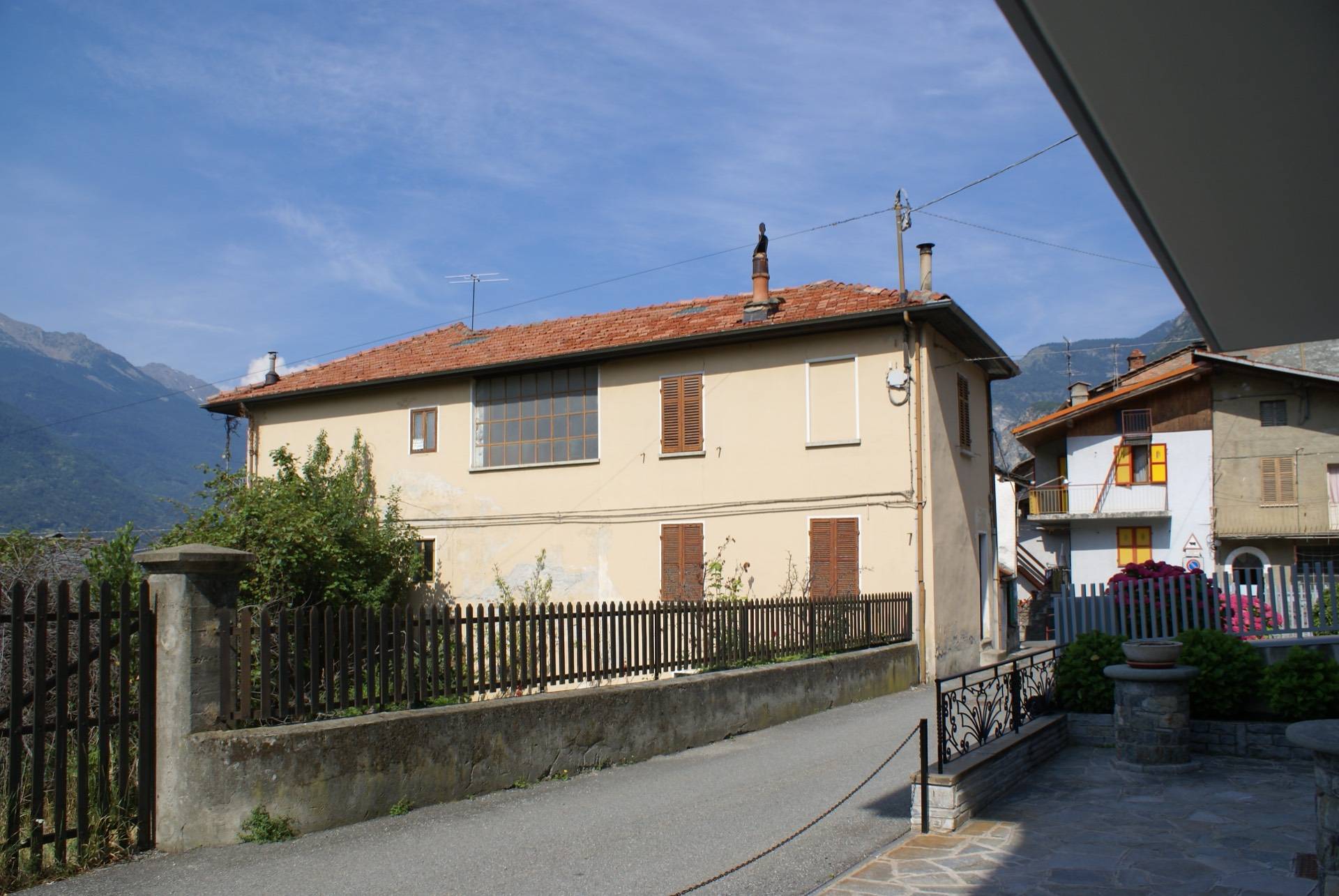 Casa indipendente in vendita a Saint-Vincent