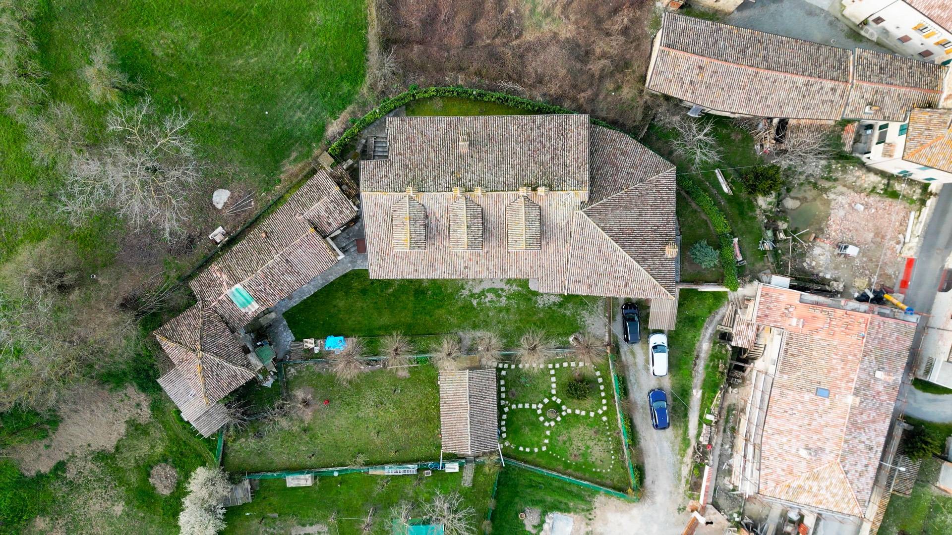 Villa in vendita a Alta Val Tidone