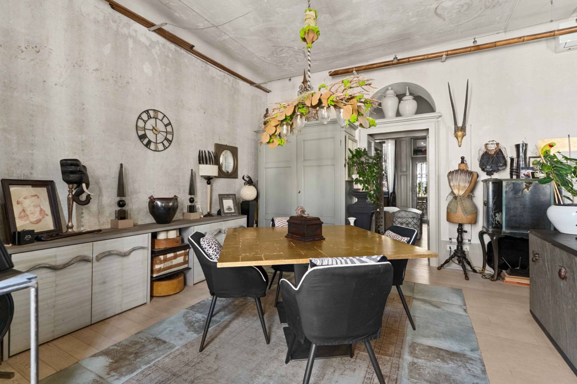 3 locali in vendita a Milano, Porta Romana