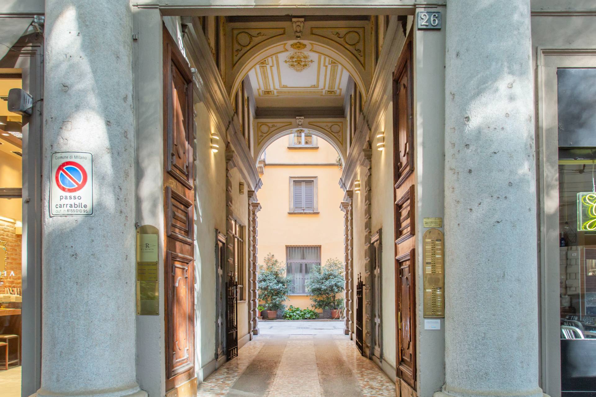 Appartamento in vendita a Milano, CADORNA