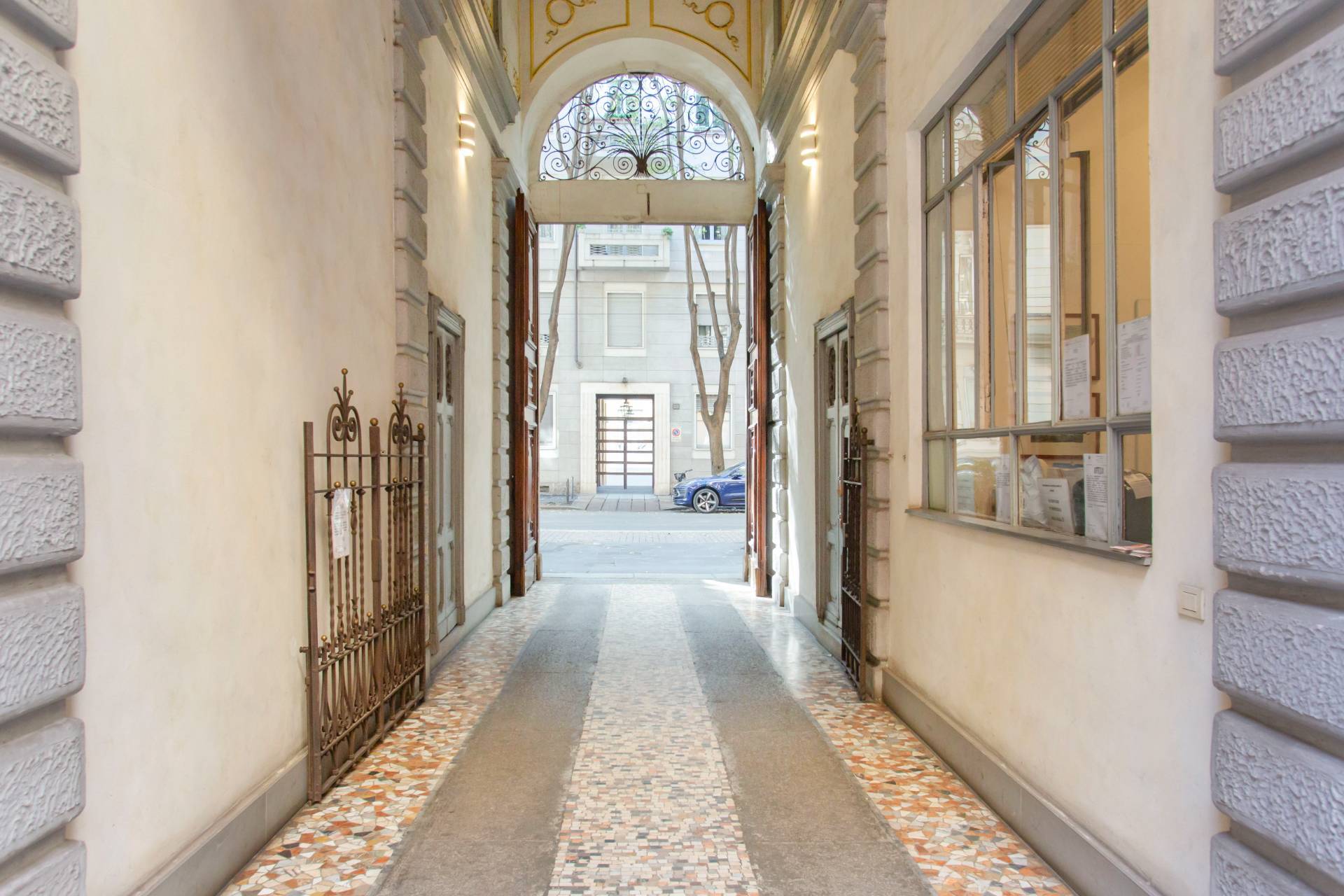 Appartamento in vendita a Milano, CADORNA