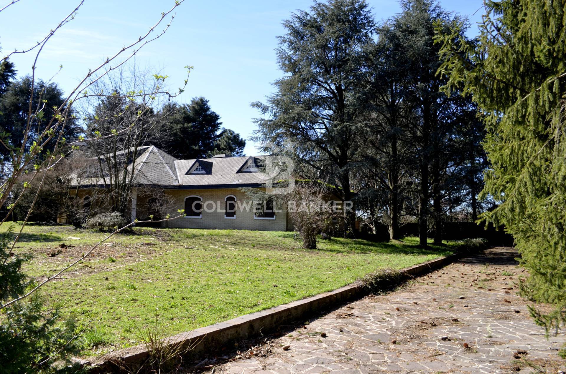 Villa in vendita a Arconate