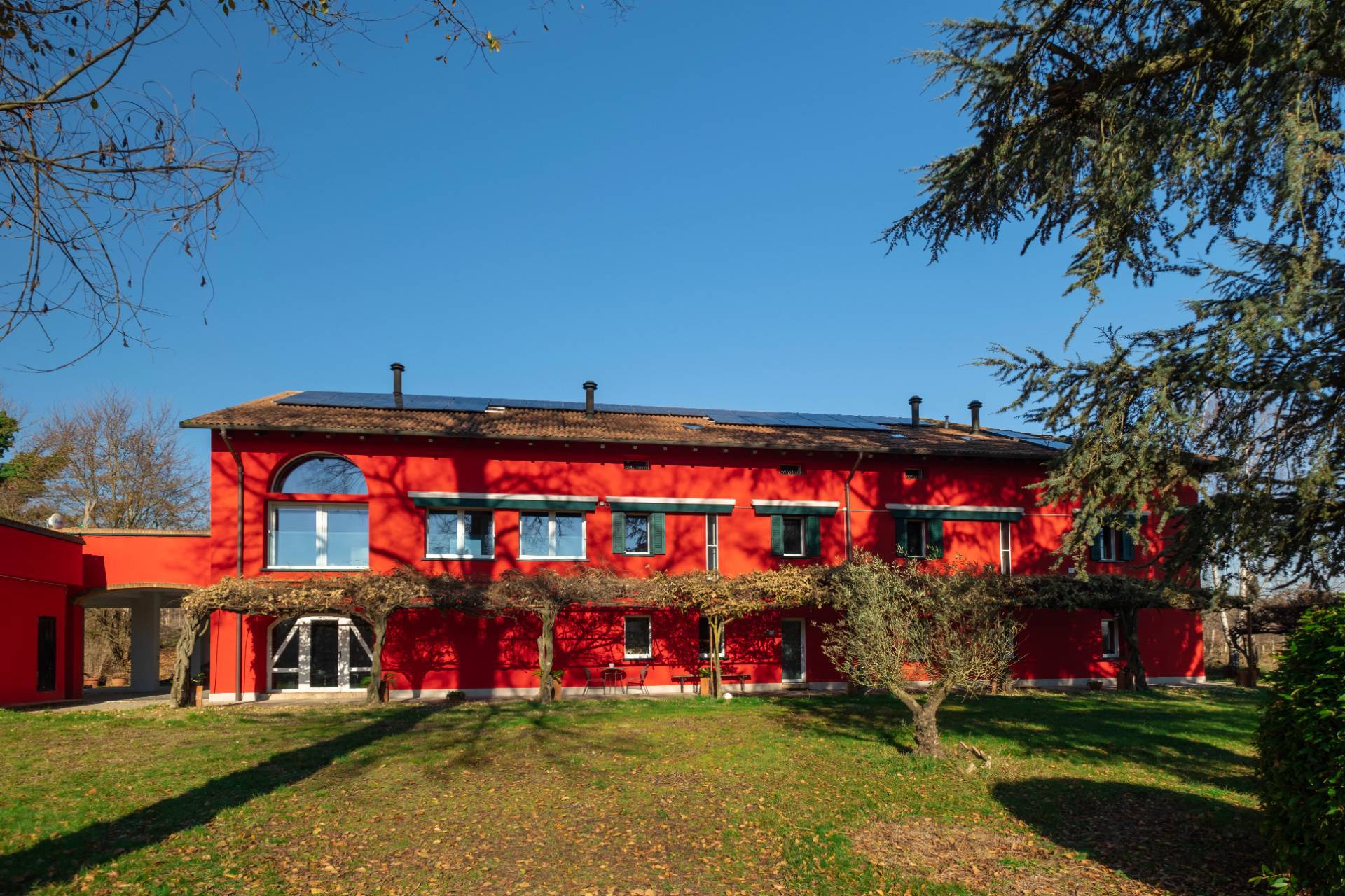 Villa in vendita a Nizza Monferrato