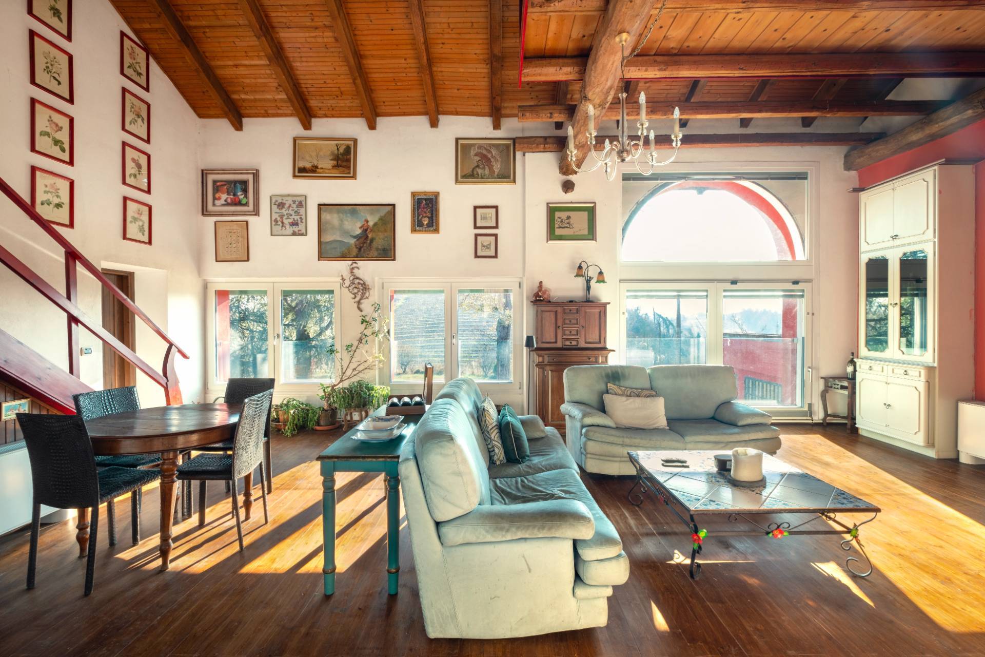 Villa in vendita a Nizza Monferrato