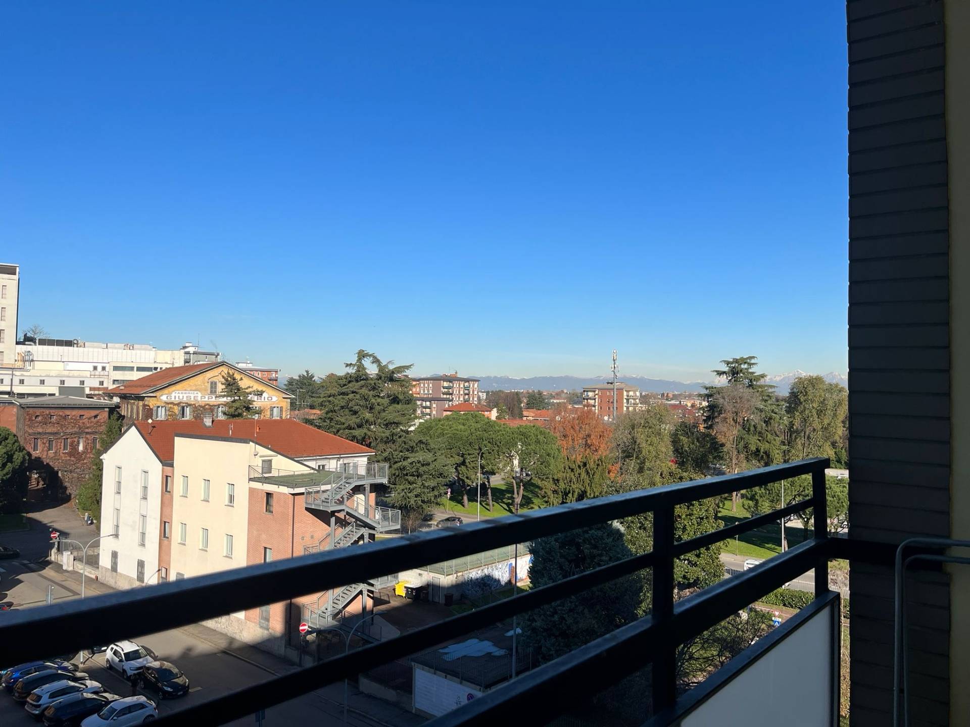 Appartamento in vendita a Rho, Zona Centro