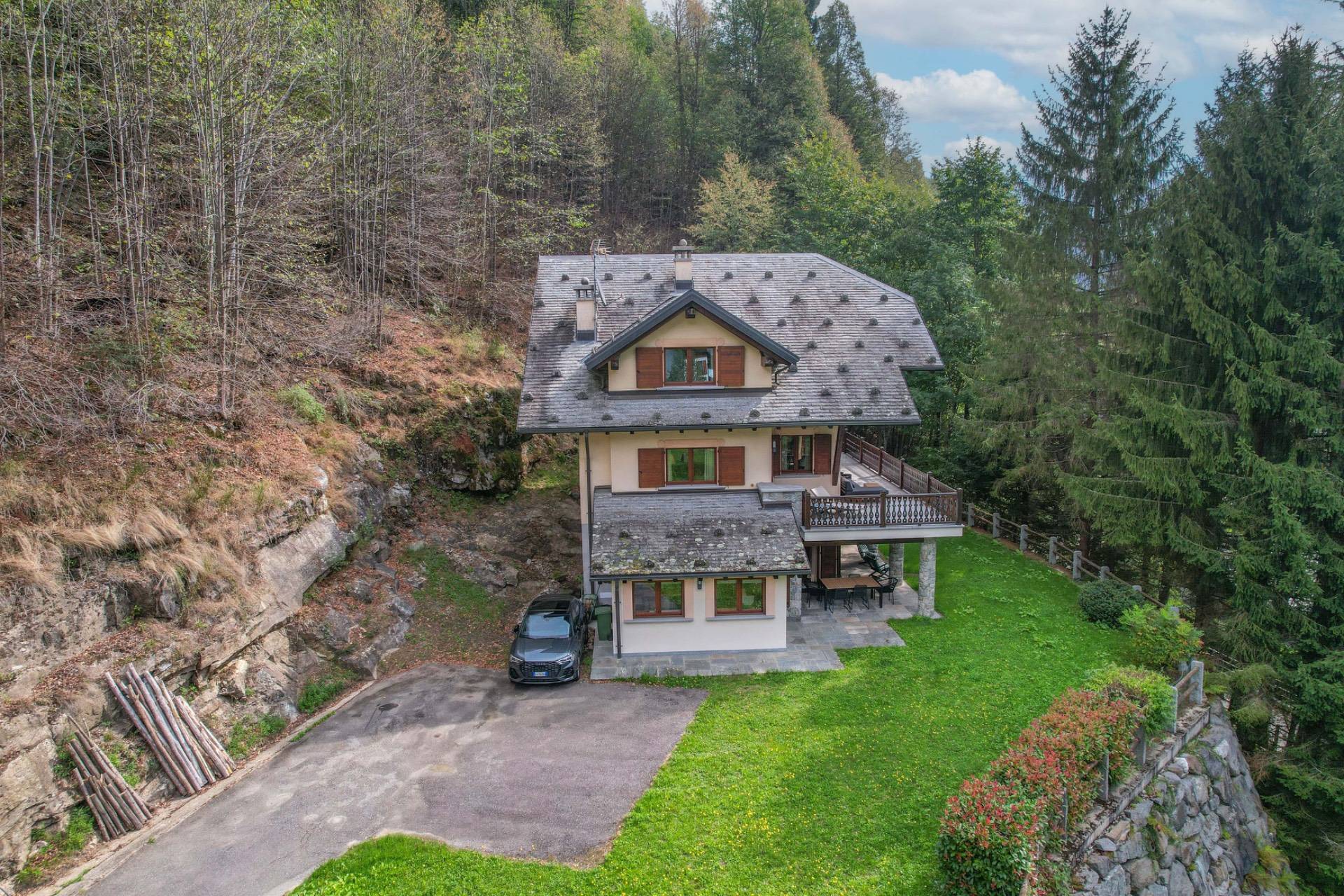 Villa in vendita a Piode