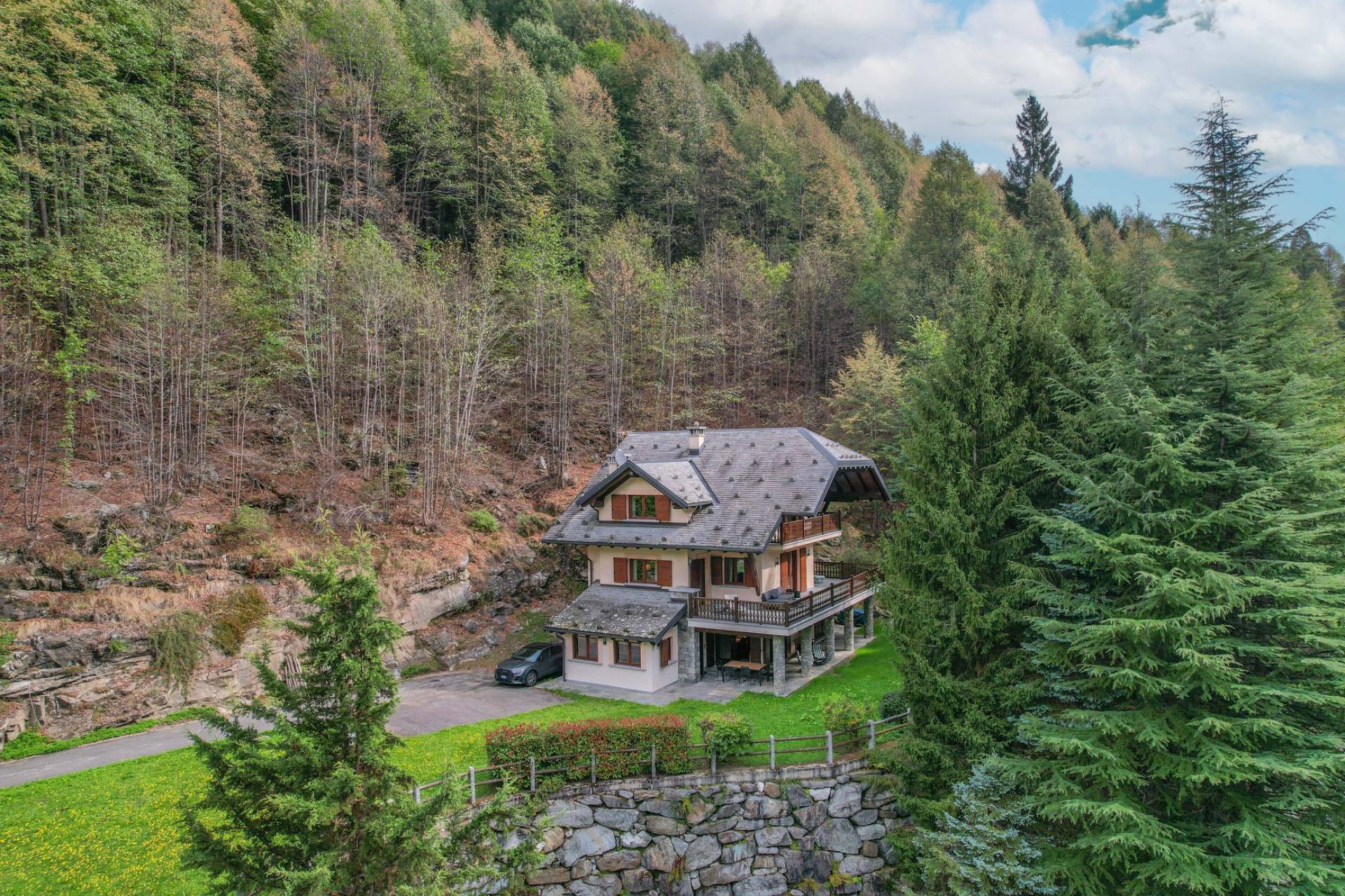 Villa in vendita a Piode