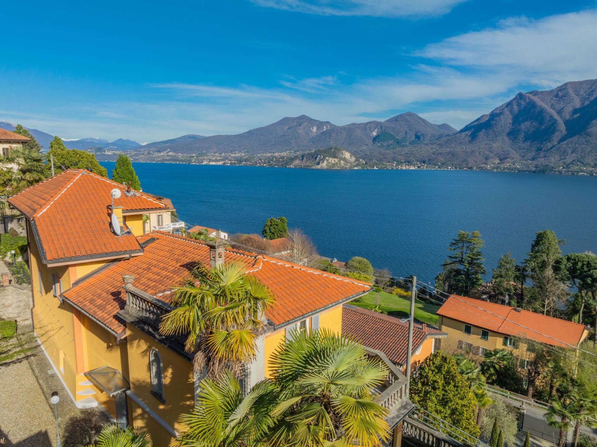 Villa in vendita a Ghiffa