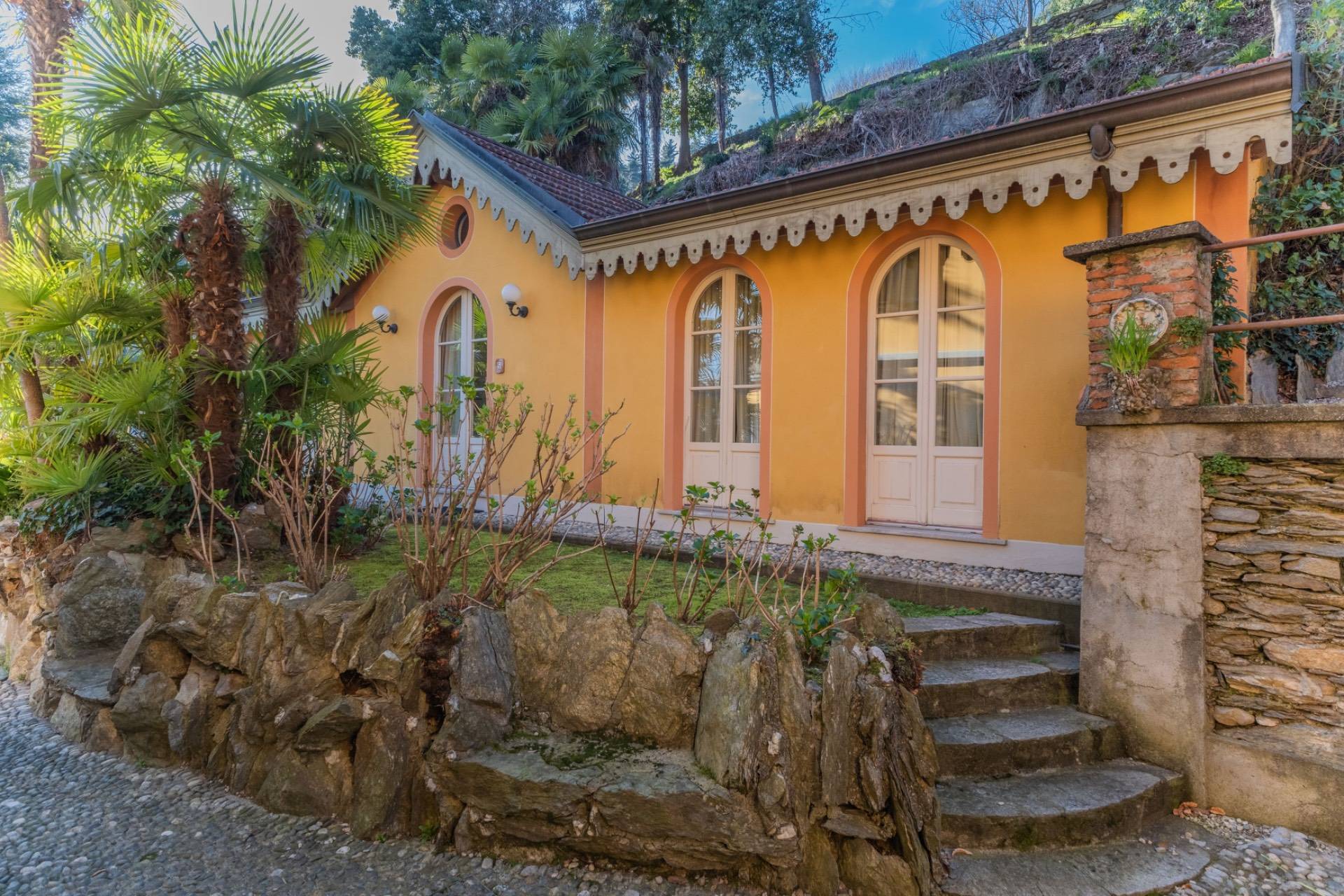 Villa in vendita a Ghiffa