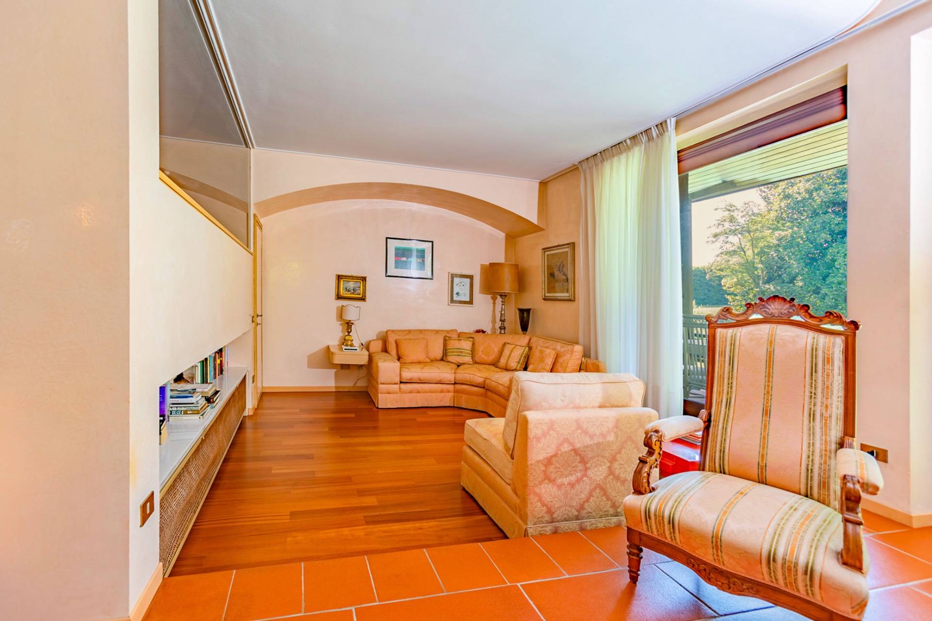 Villa in vendita a Dormelletto