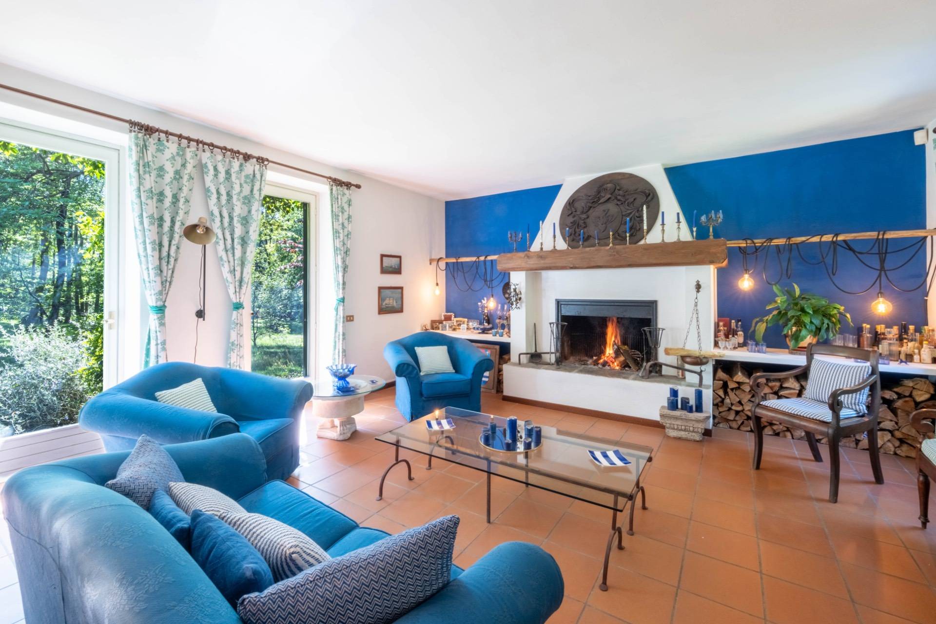 Villa in vendita a Cadrezzate con Osmate