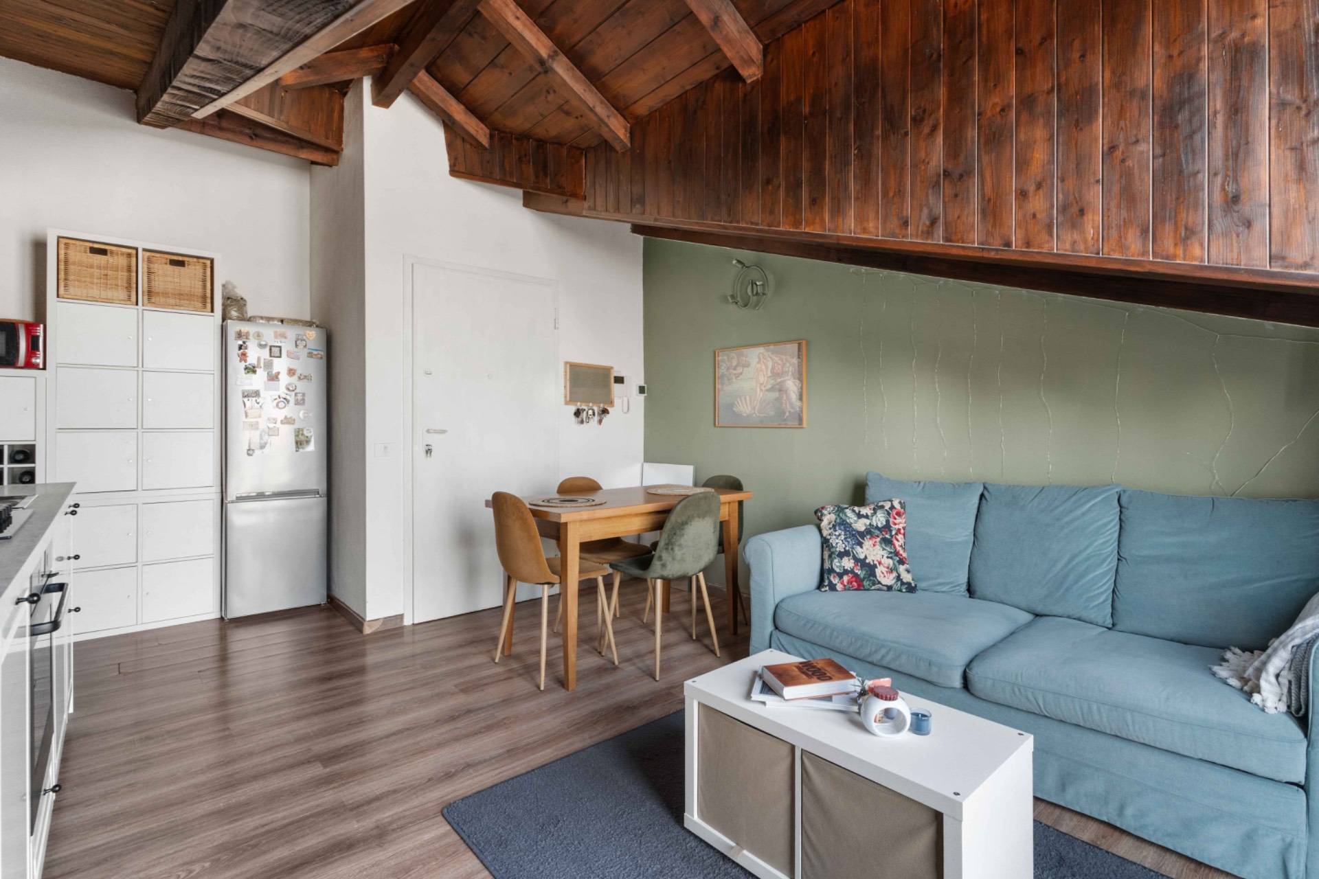 2 locali in vendita a Settimo Milanese, Seguro