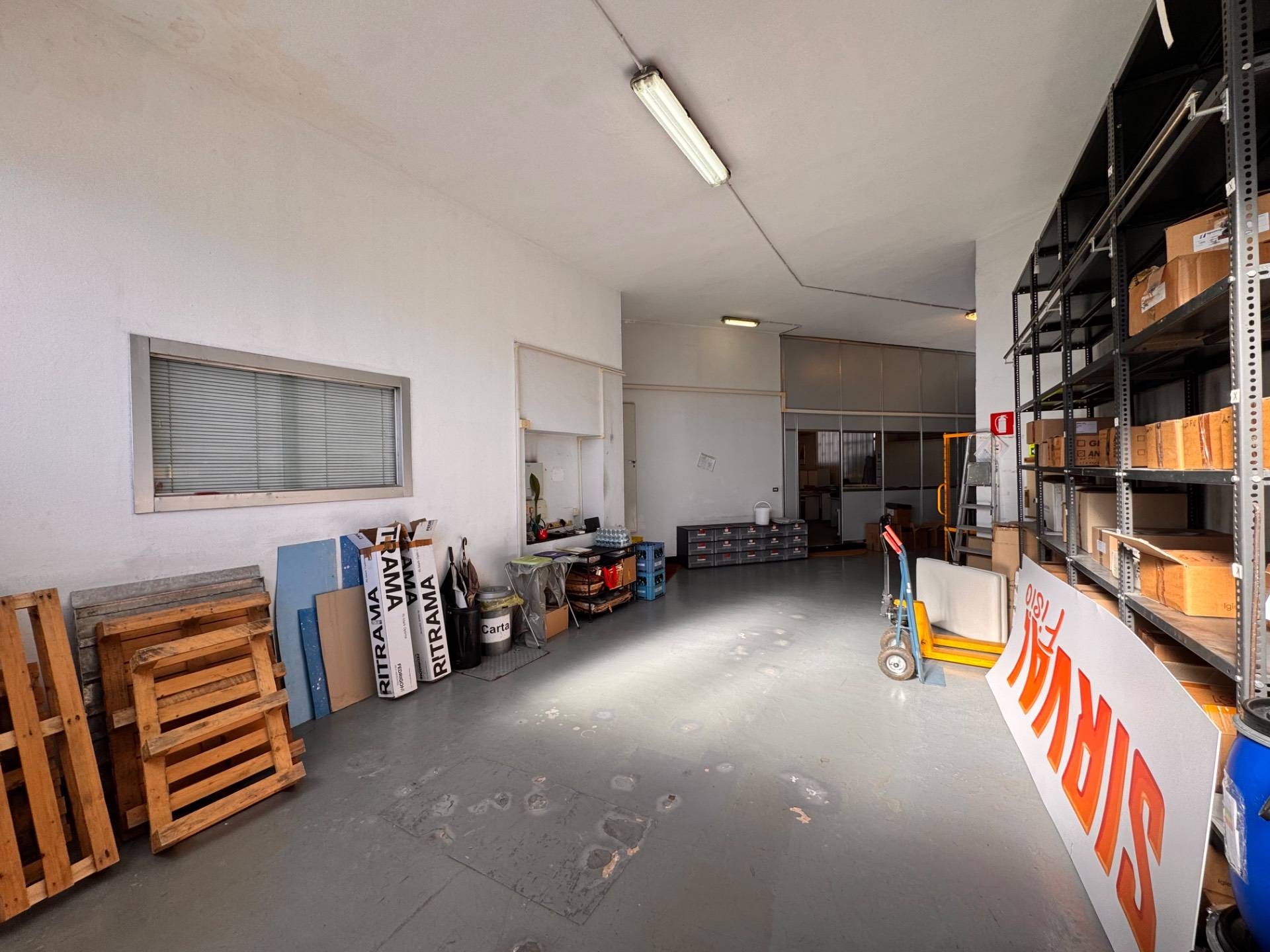 Ufficio in affitto a Milano, Isola