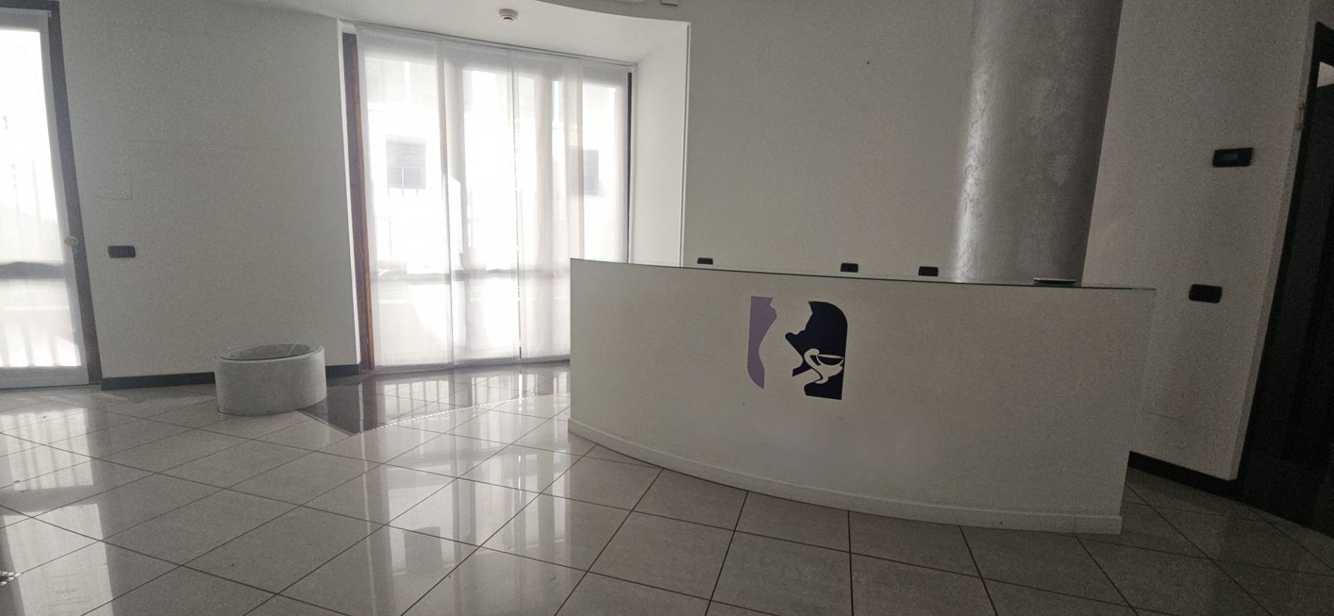 Ufficio in affitto a Legnano, Centro