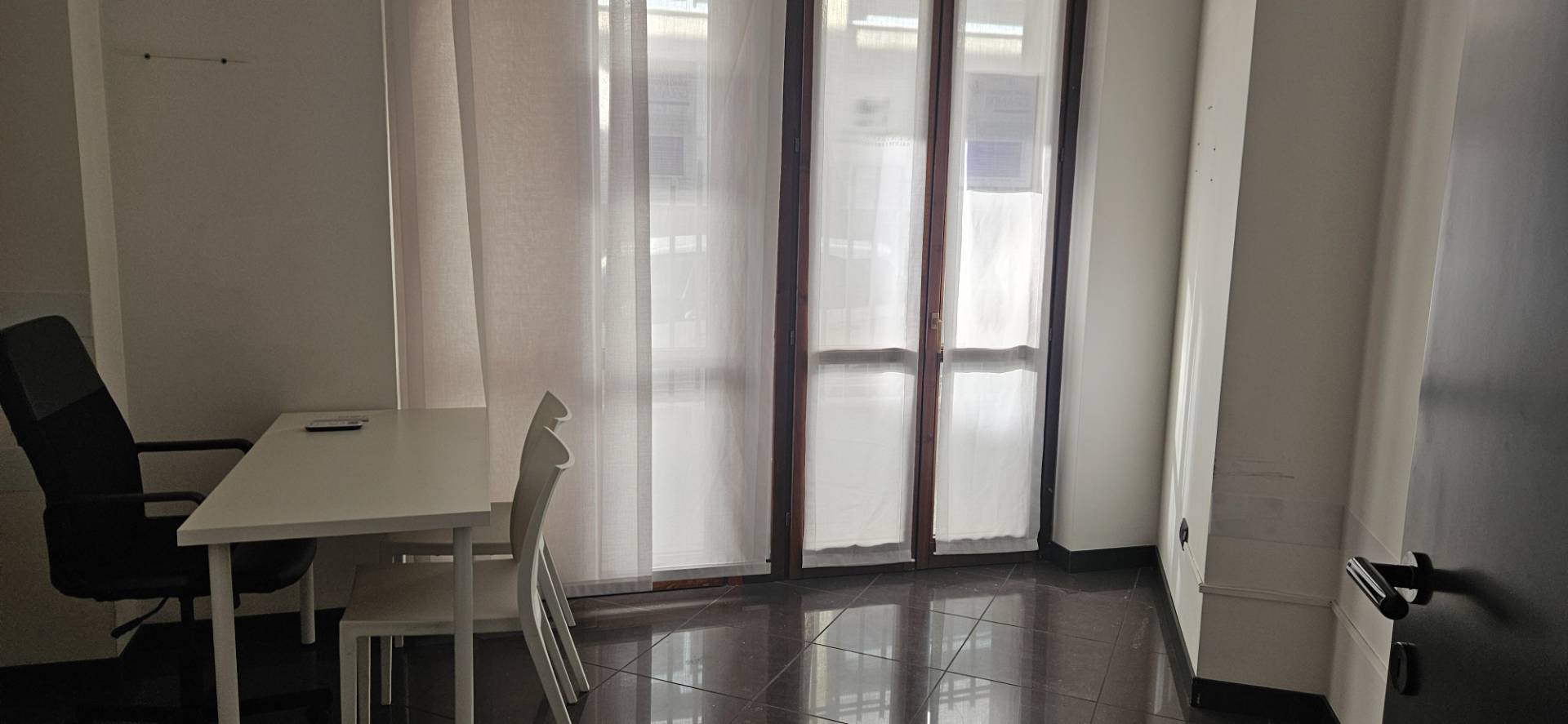 Ufficio in affitto a Legnano, Centro