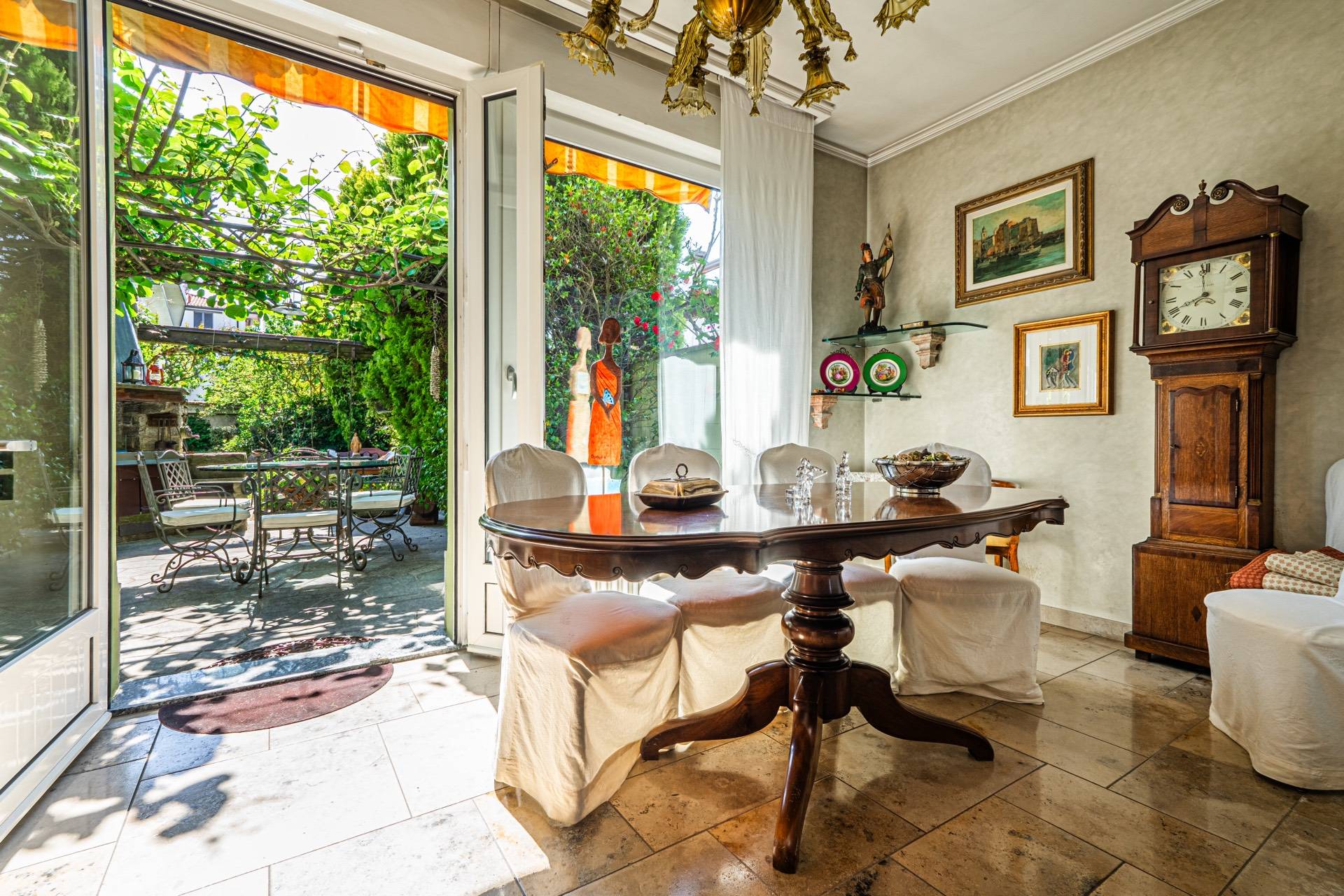 Villa in vendita a Rescaldina