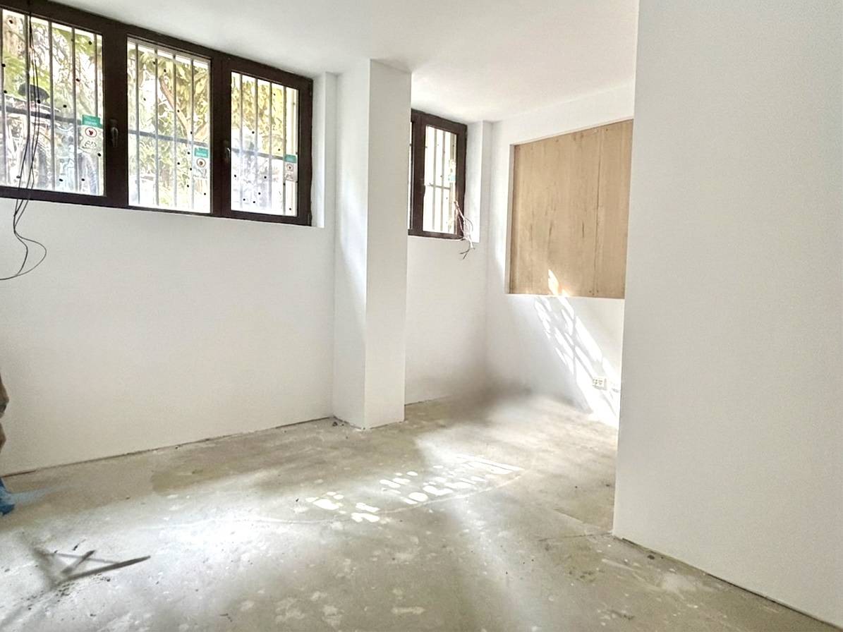 2 locali in vendita a Milano, Milano-De Angeli Vercelli Washington