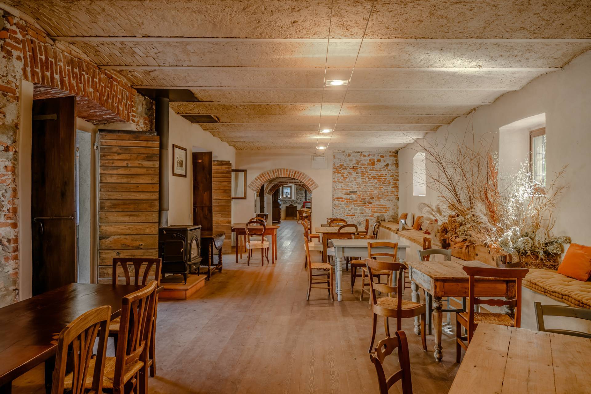 Rustico/Casale/Corte in vendita a Prato Sesia