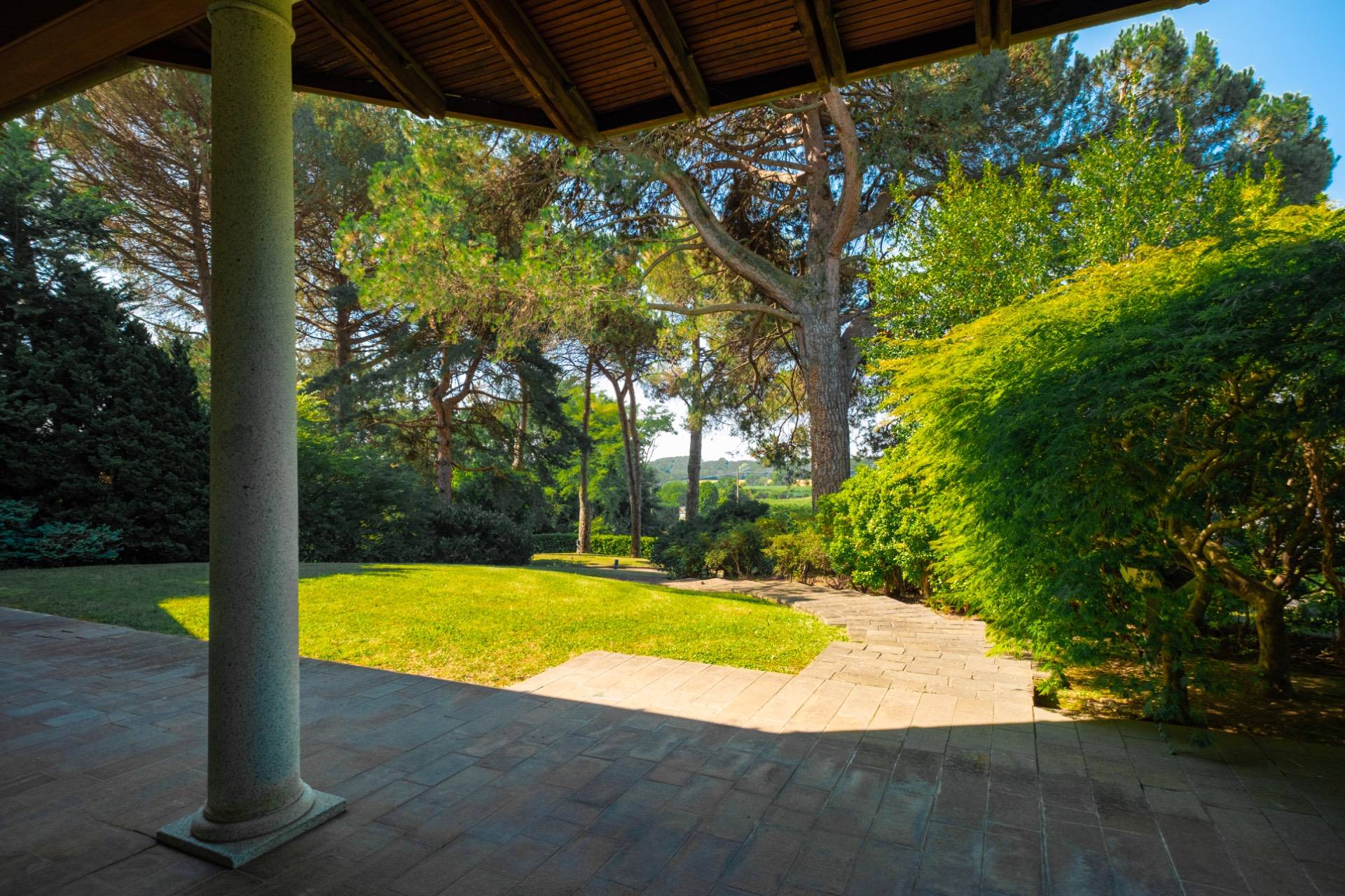Villa in vendita a Solbiate con Cagno