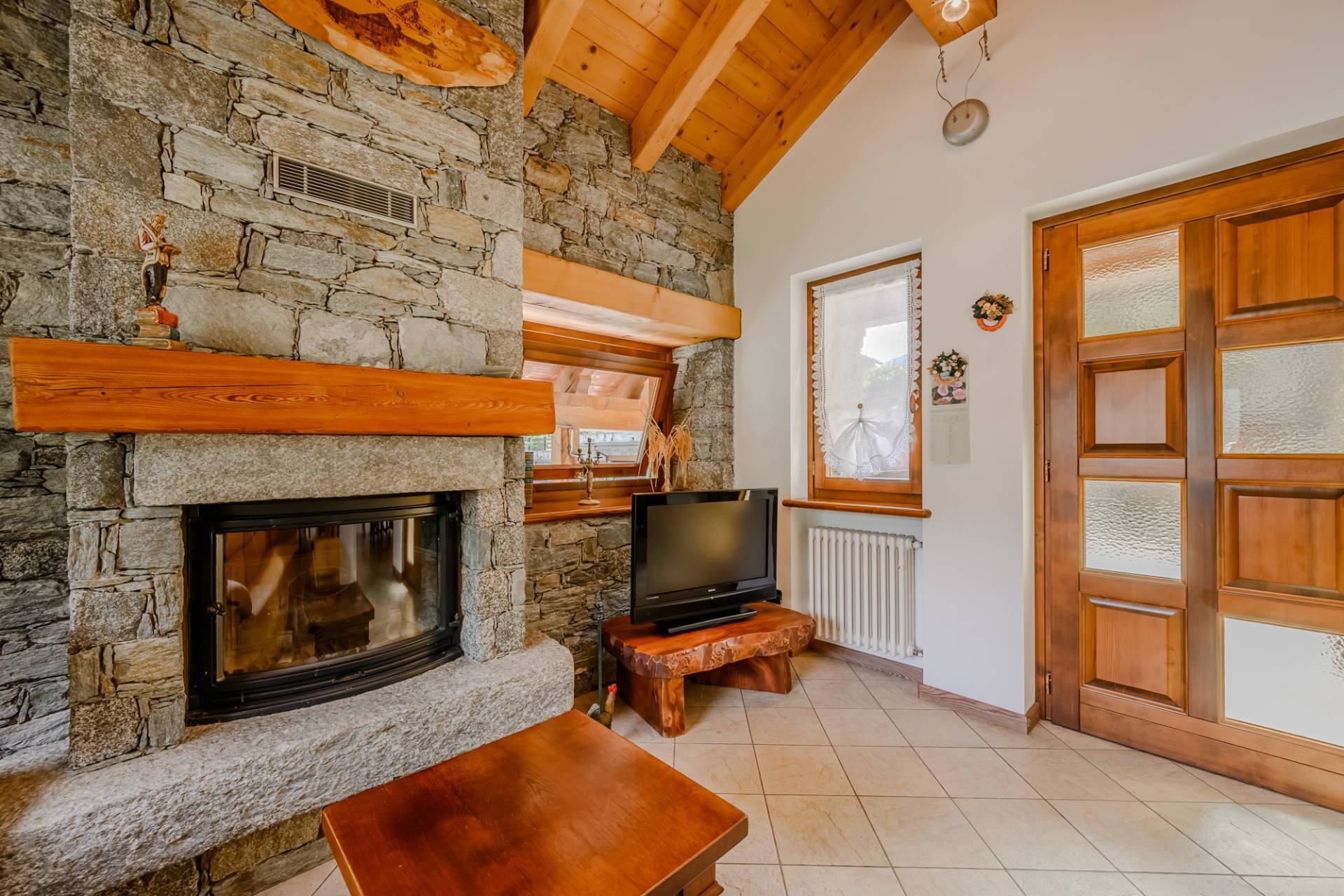 Casa semi indipendente in vendita a Campertogno, Quare