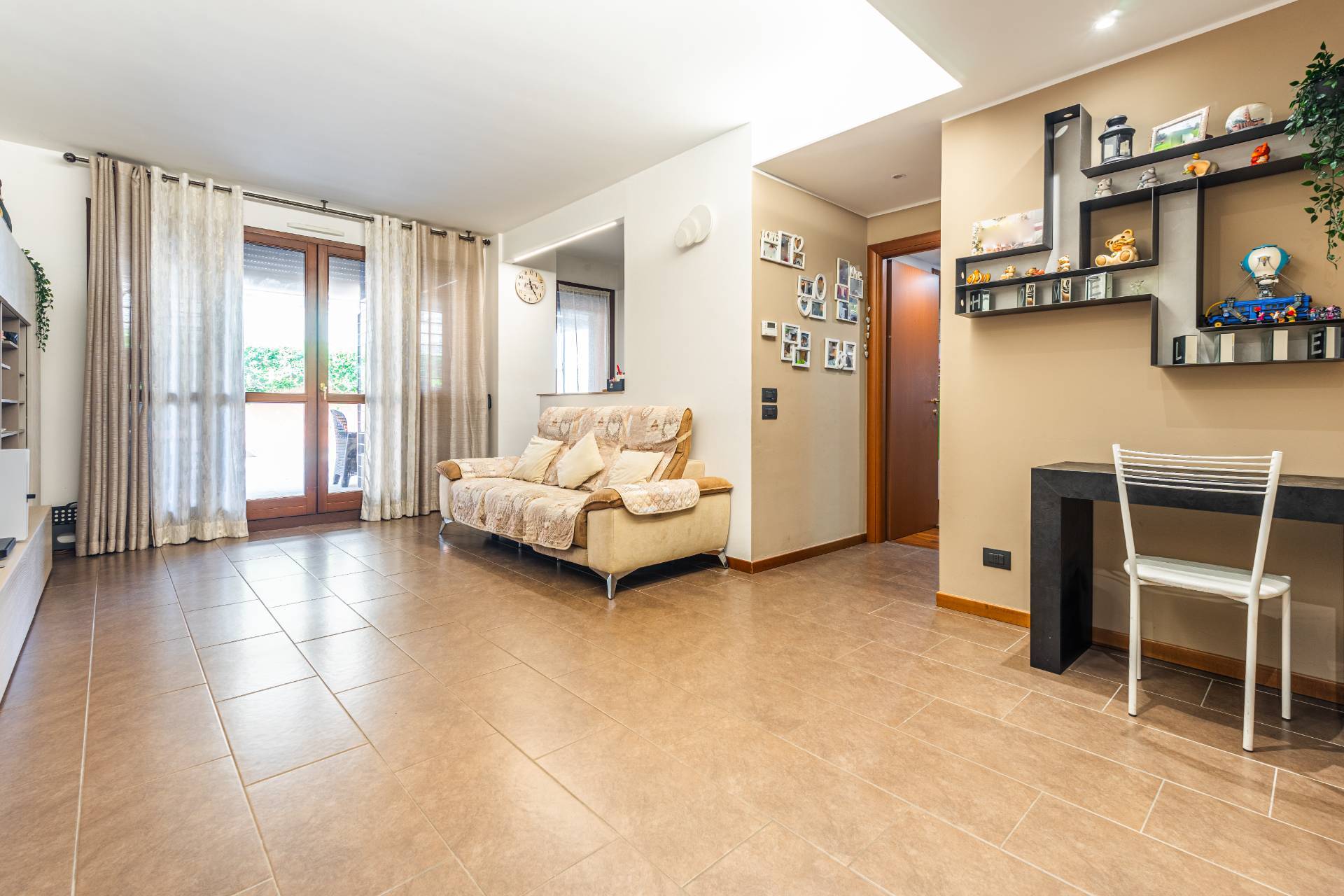 3 locali in vendita a Milano, Vigentino