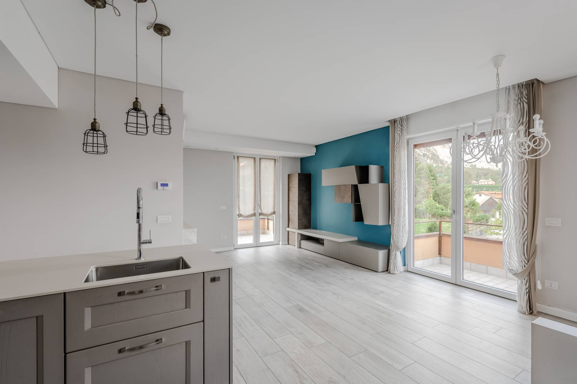 Casa semi indipendente in vendita a Baveno, Oltrefiume