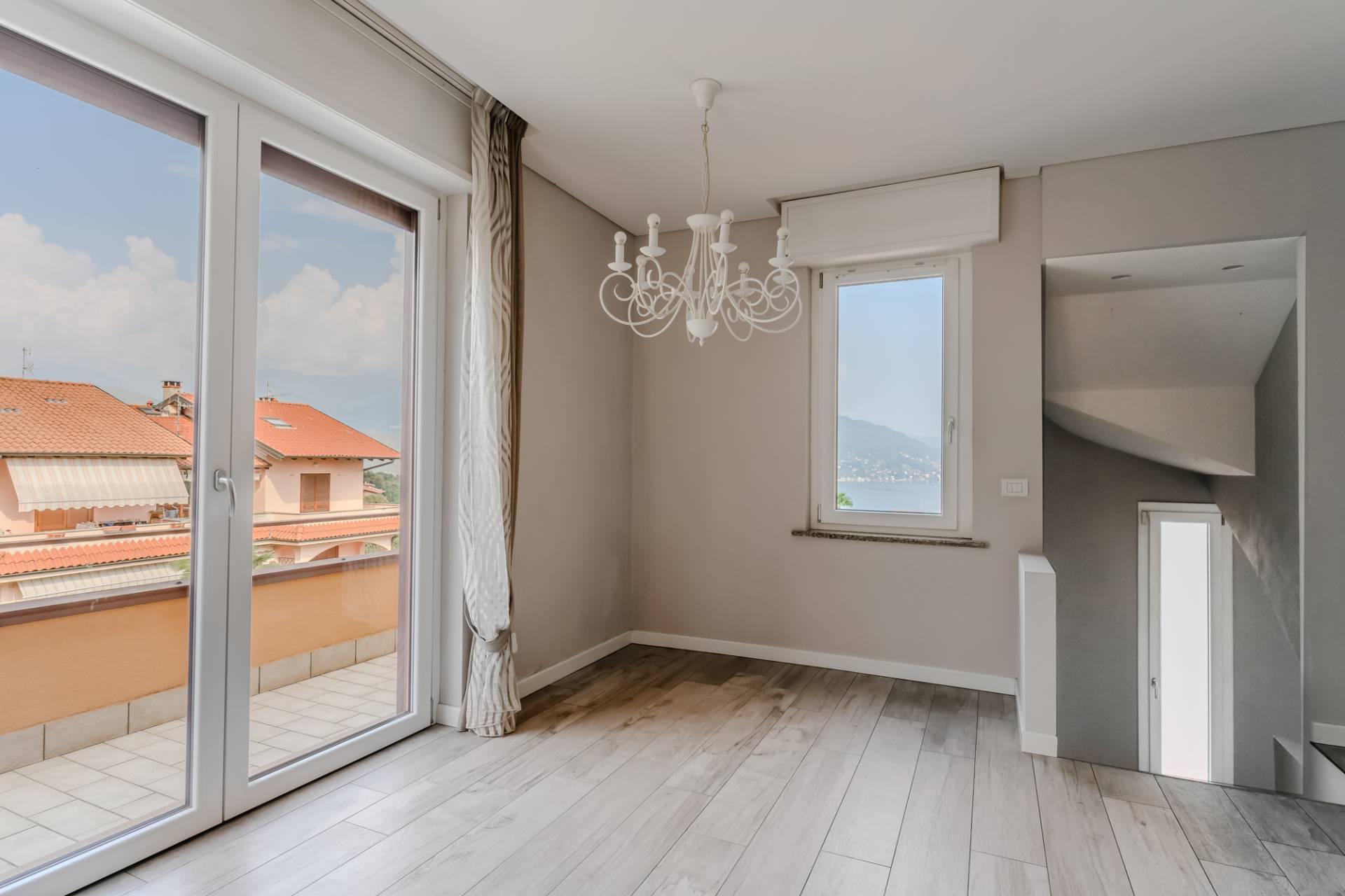 Casa semi indipendente in vendita a Baveno, Oltrefiume