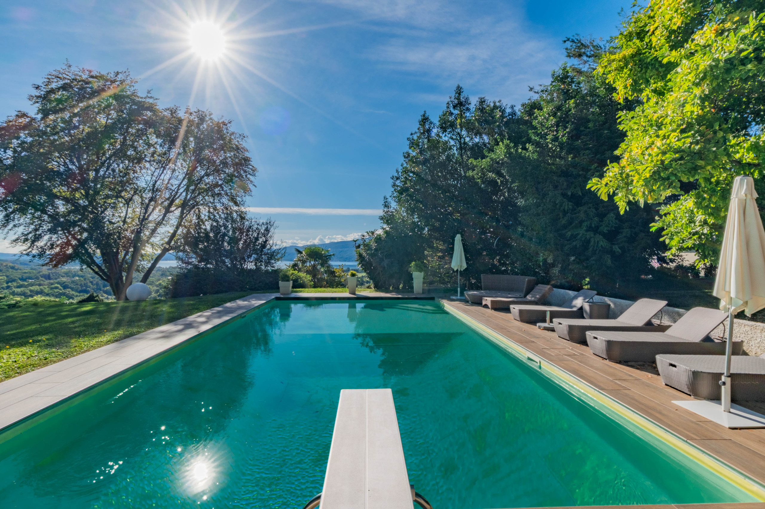 Villa in vendita a Besozzo, Cardana
