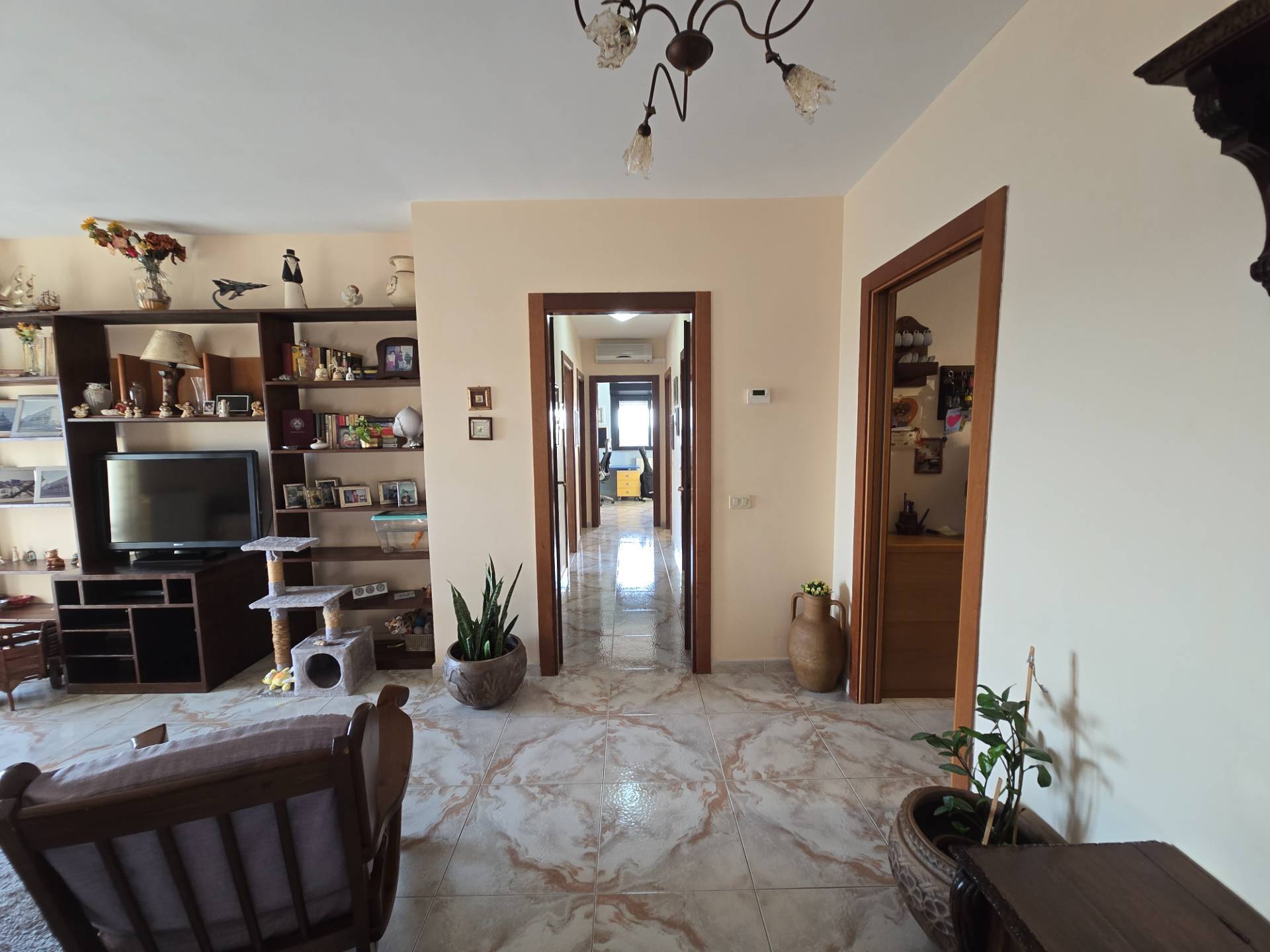 4 o pi locali in vendita a Taranto, Lama