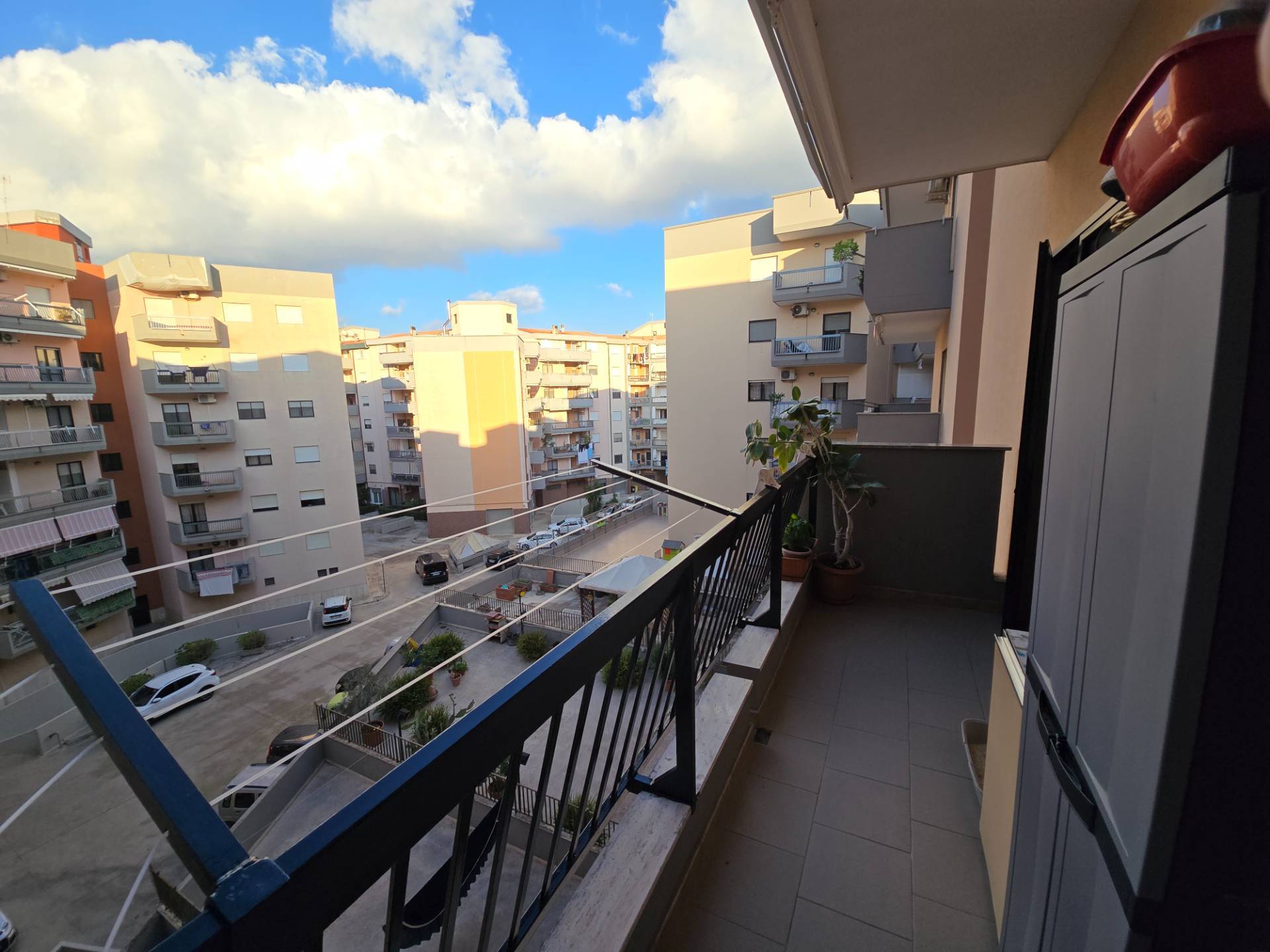 4 o pi locali in vendita a Taranto, Lama